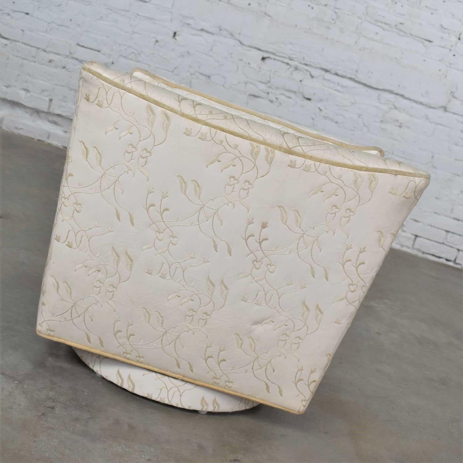 Petite chaise pivotante Art déco vintage blanche en cuir brodé par Oxford Ltd. en vente 4