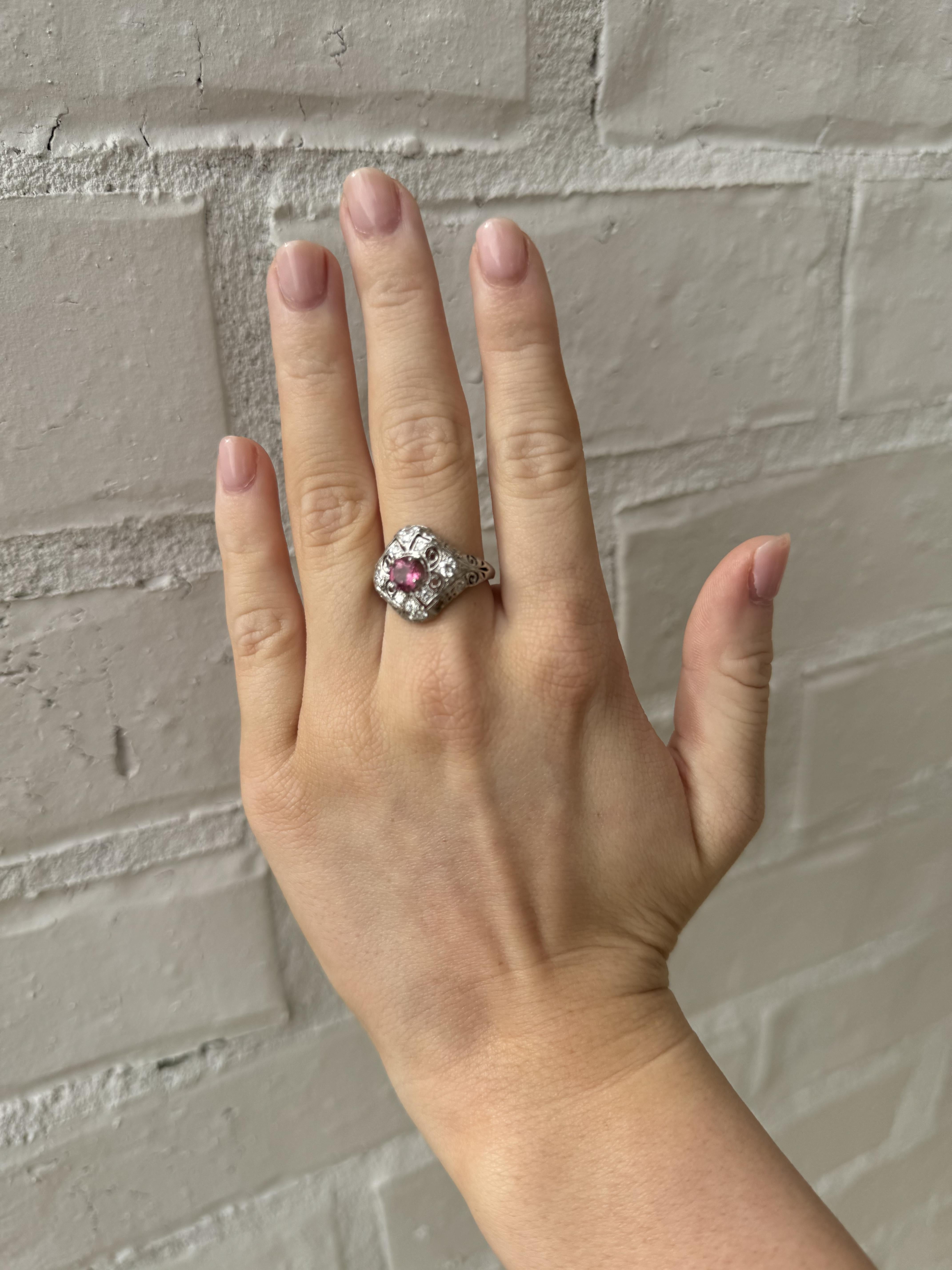 Round Cut Vintage Art Deco Pink Sapphire Platinum Filigree Ring For Sale