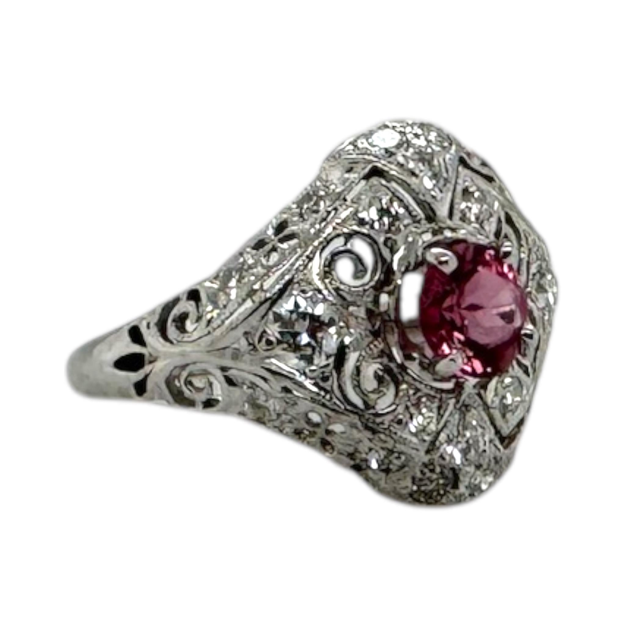 Vintage Art Deco Pink Sapphire Platinum Filigree Ring For Sale 1