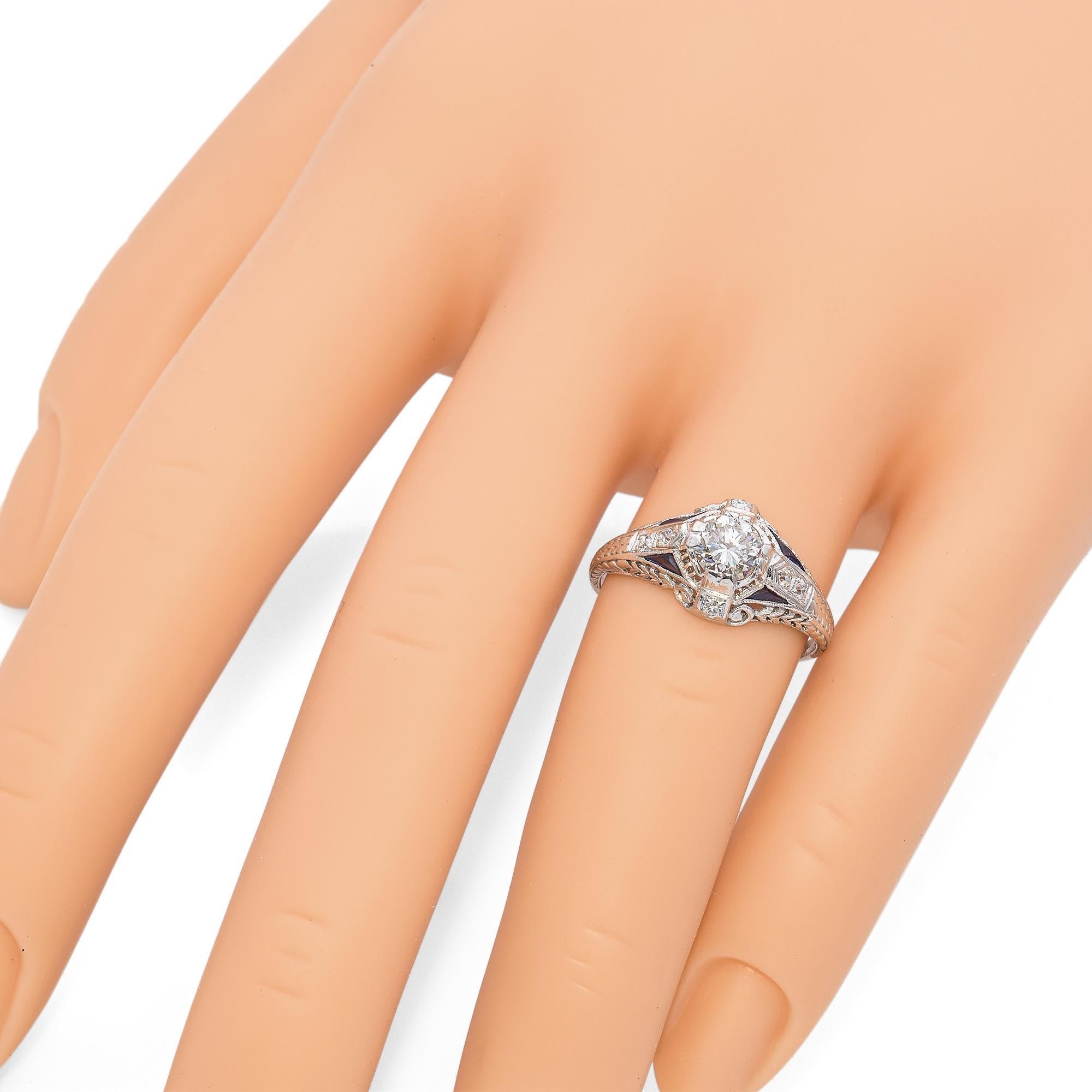 Vintage Art Deco Platinum 0.74 TCW Diamond and Sapphire Filigree Engagement Ring For Sale 1