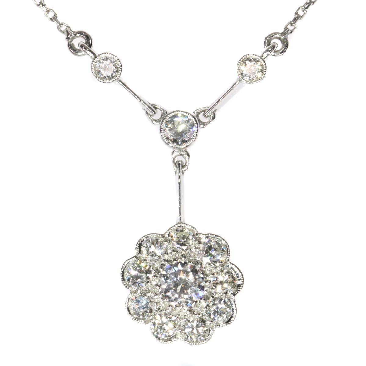 Vintage Art Deco Platinum 1.10 Carat Diamond Chandelier Necklace im Angebot