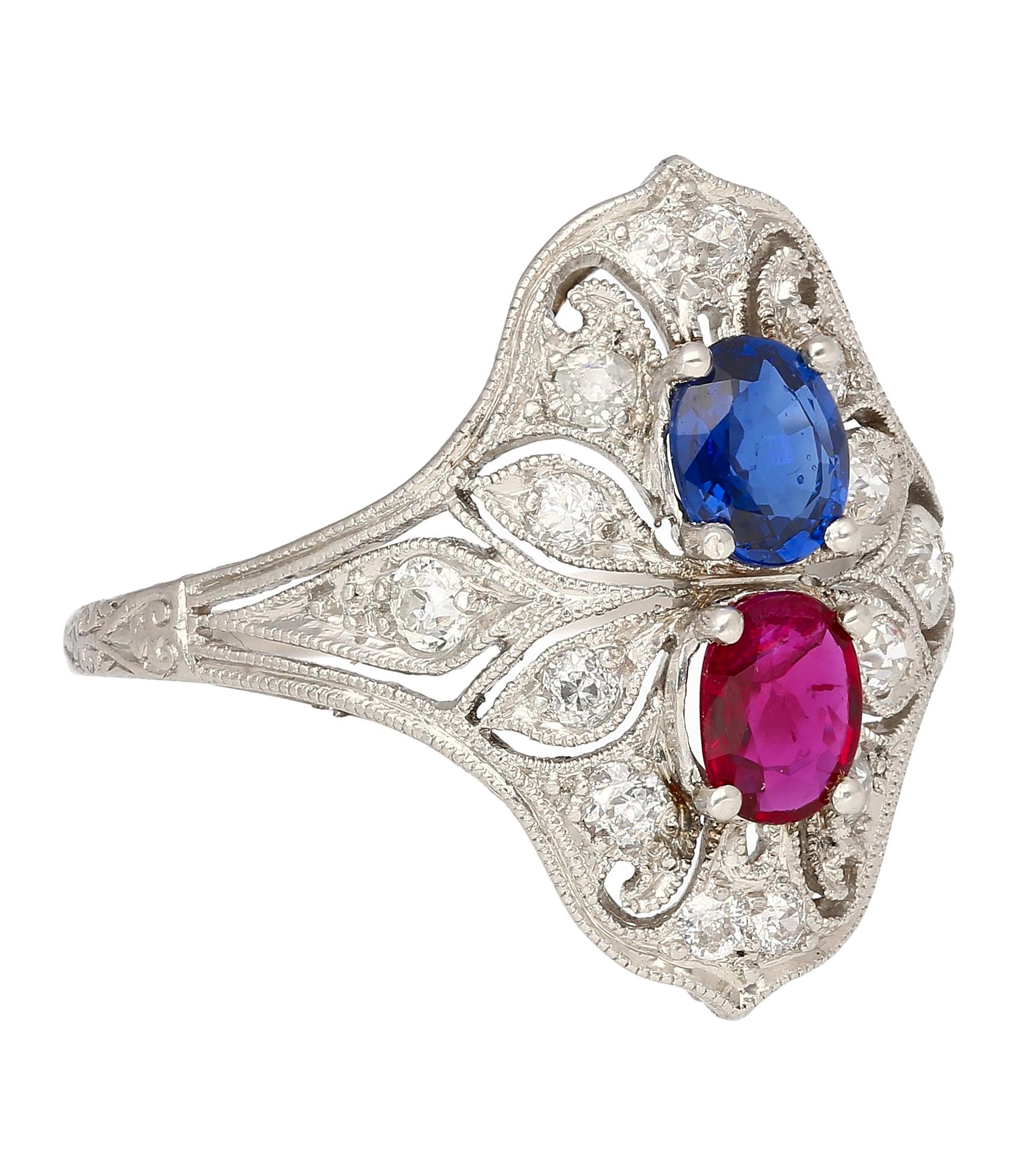 Vintage Art Deco Platinum 1.21 Carat Pink Ruby and Blue Sapphire Ring For Sale 1