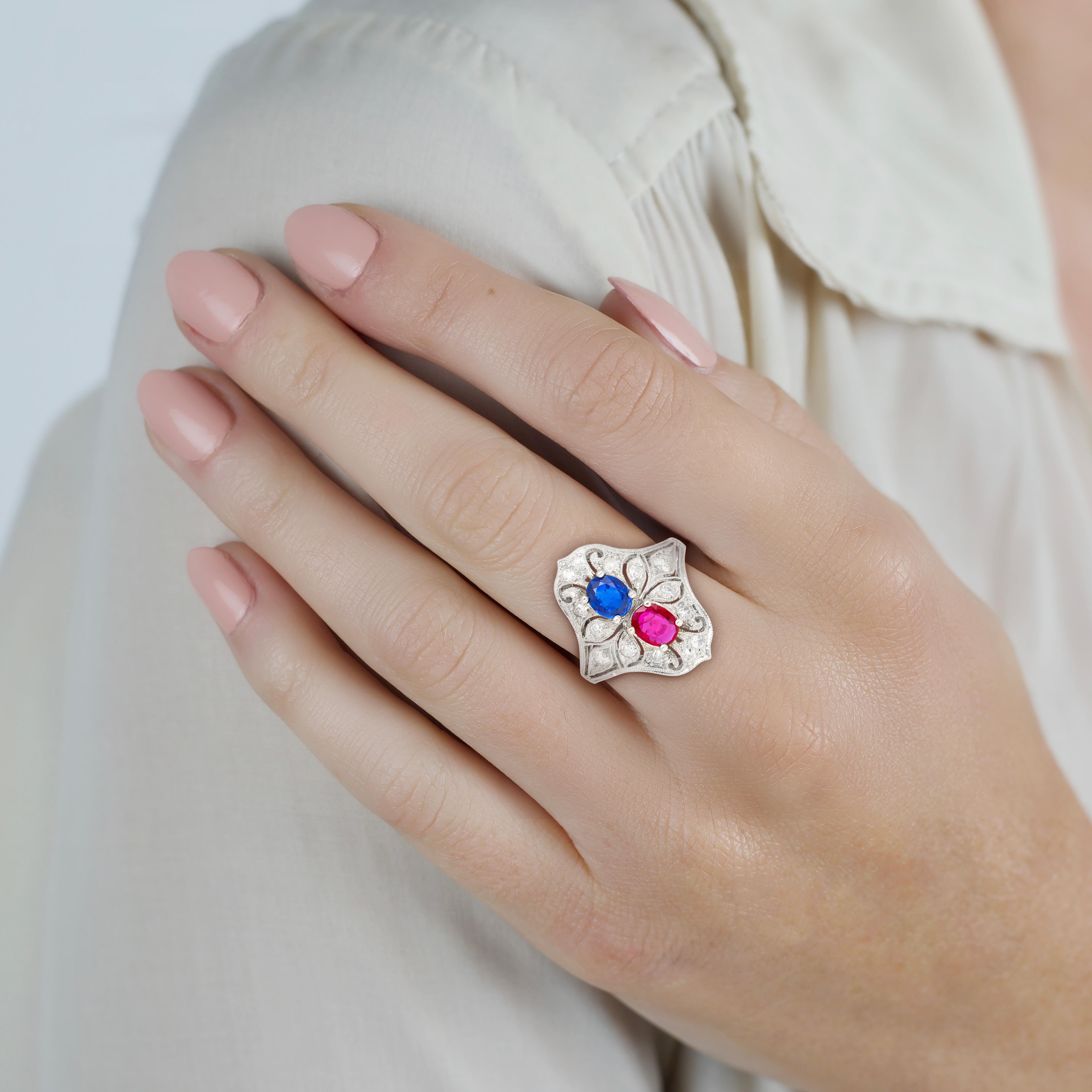 Vintage Art Deco Platinum 1.21 Carat Pink Ruby and Blue Sapphire Ring For Sale 2