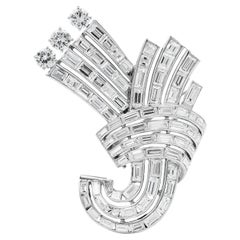 Vintage Art Deco Platinum 13.85cts Diamond Crossover Bouquet Elegant Brooch Pin