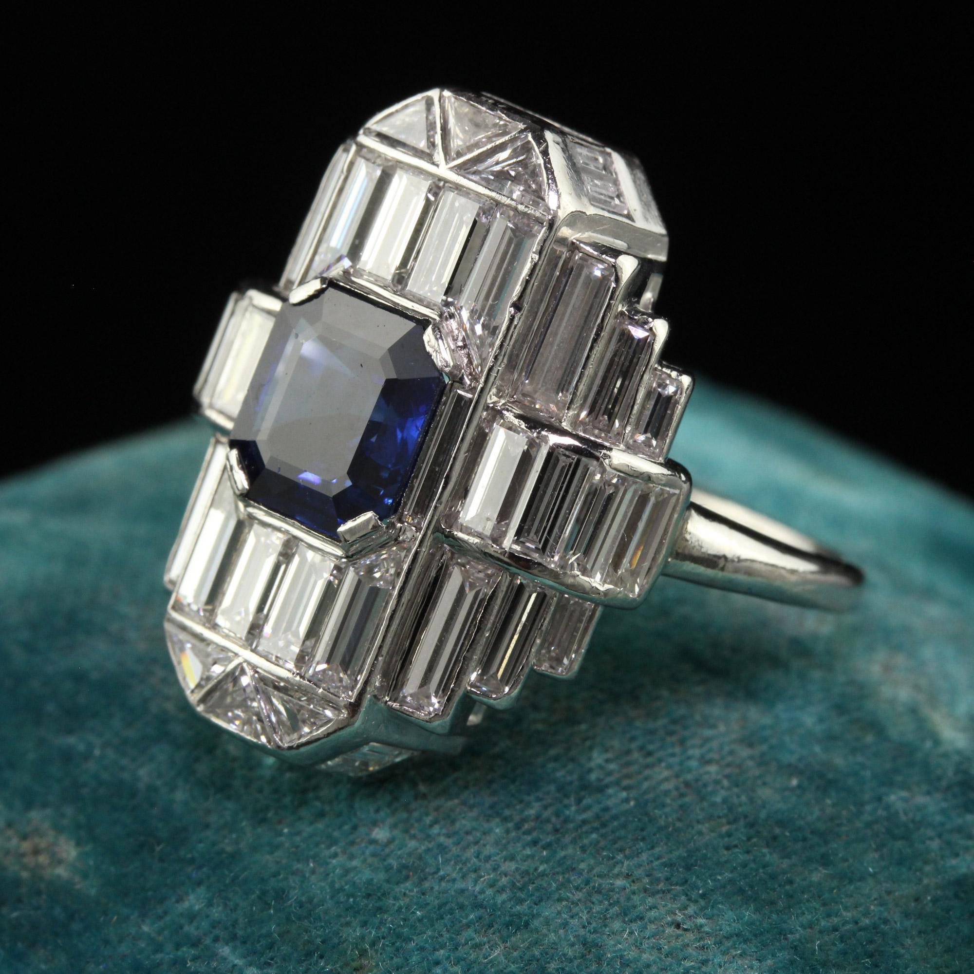 Vintage Art Deco Platinum Baguette Diamond and Sapphire Cocktail Ring - GIA In Good Condition For Sale In Great Neck, NY