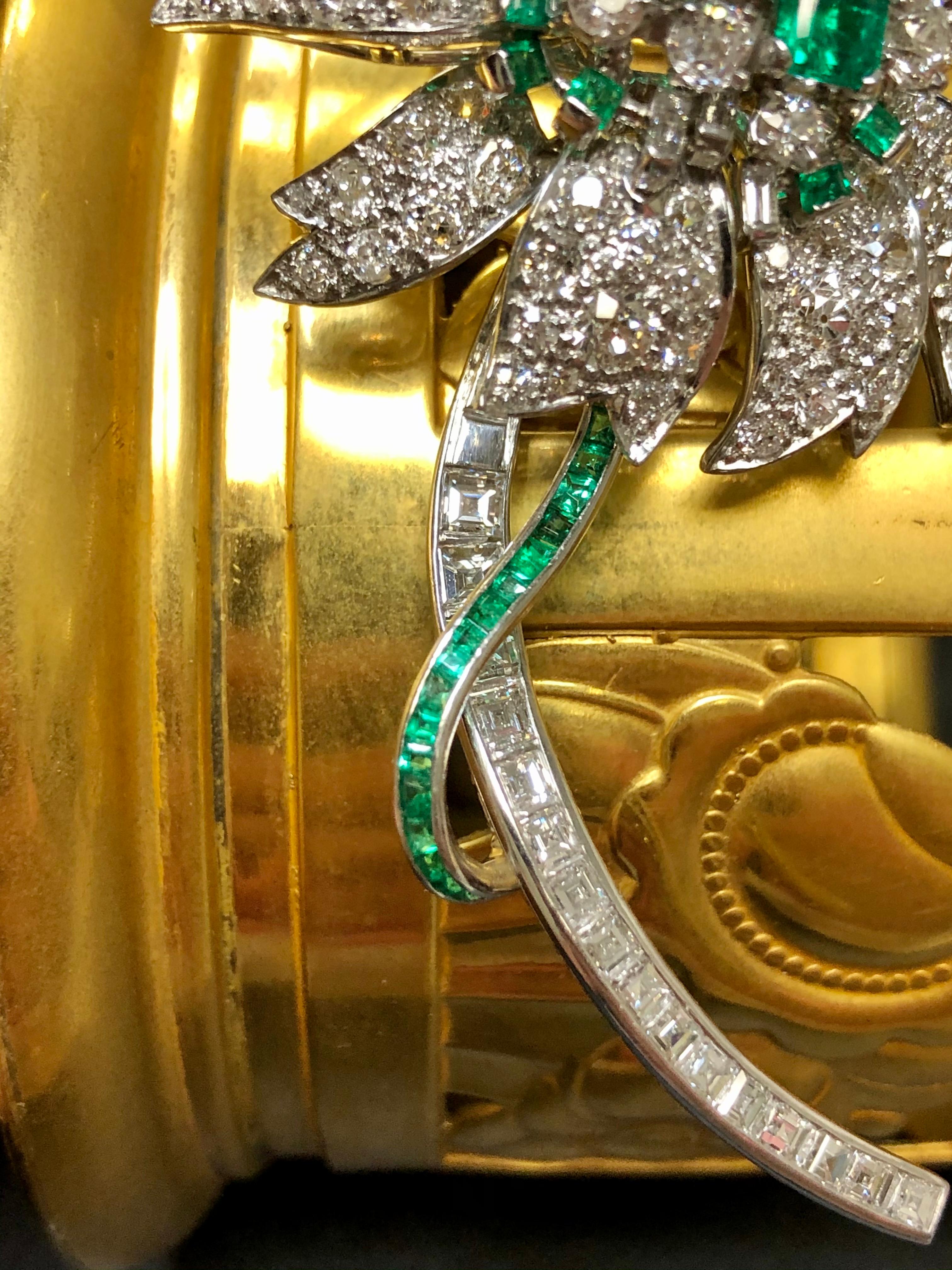 Women's Vintage Art Deco Platinum Asscher Diamond Emerald Flower Brooch Pin 11.16cttw For Sale