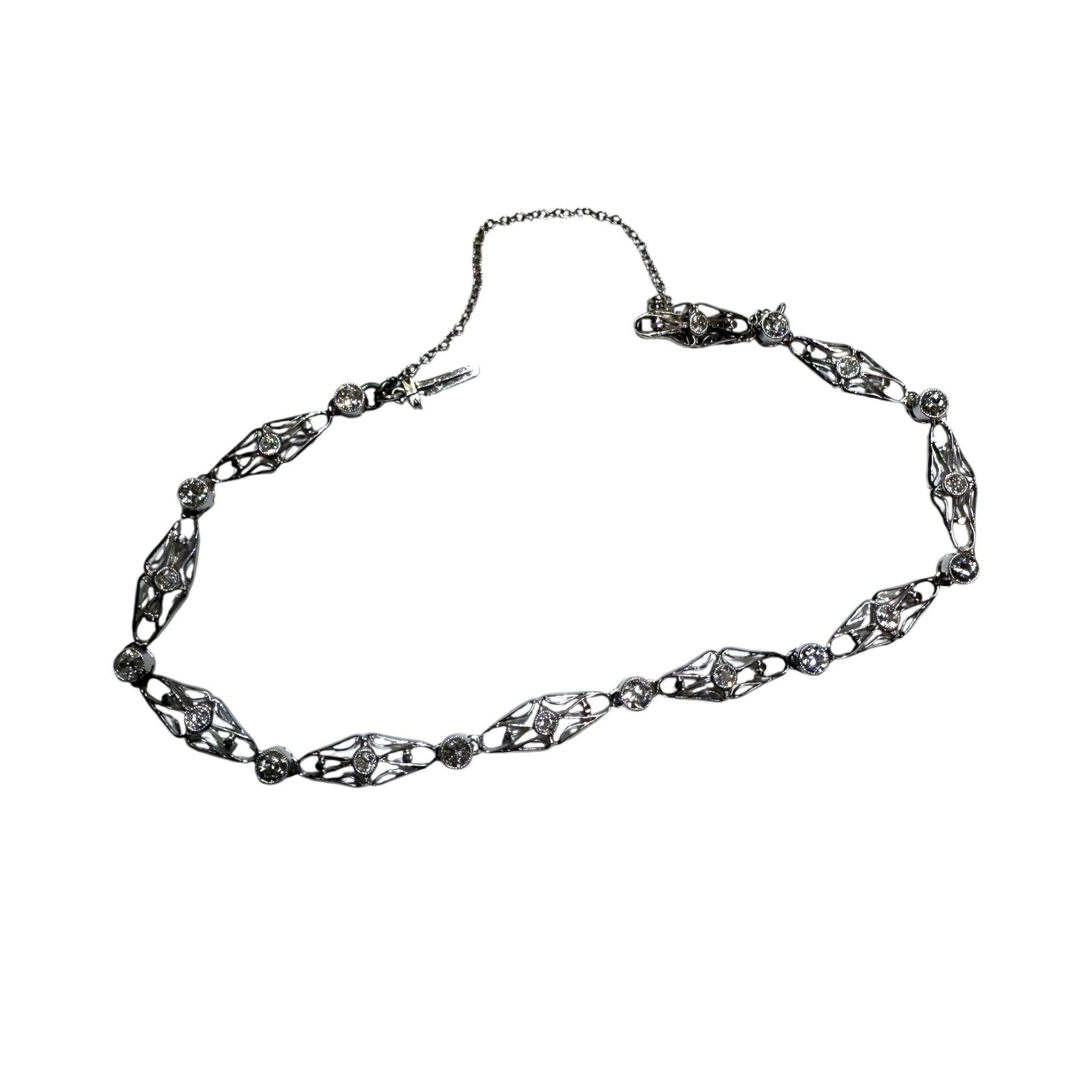 Vintage Art Deco Platin Diamant-Filigran-Armband im Zustand „Gut“ im Angebot in Montgomery, AL