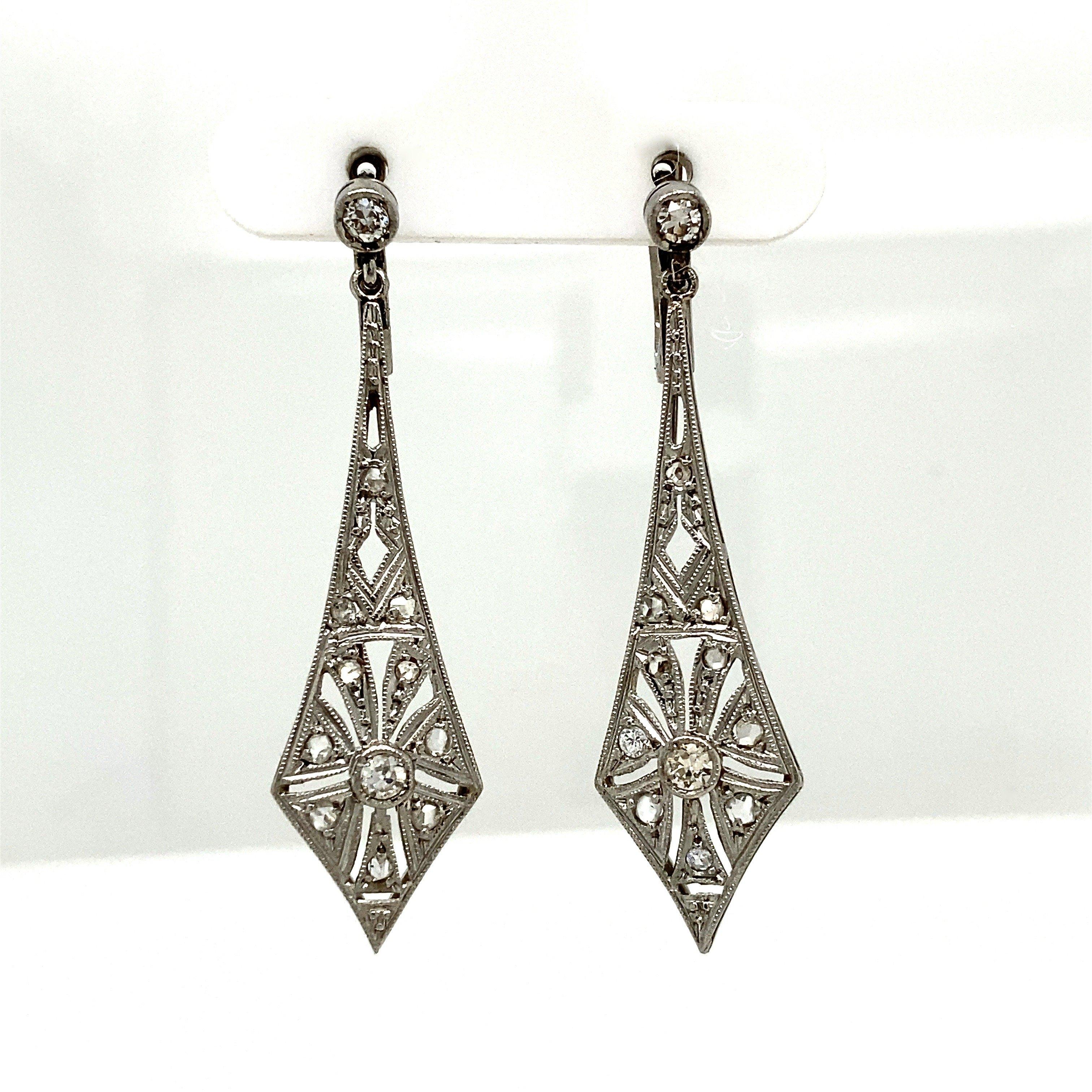 Vintage Art Deco Platinum Diamond Pendulum Earrings For Sale 2