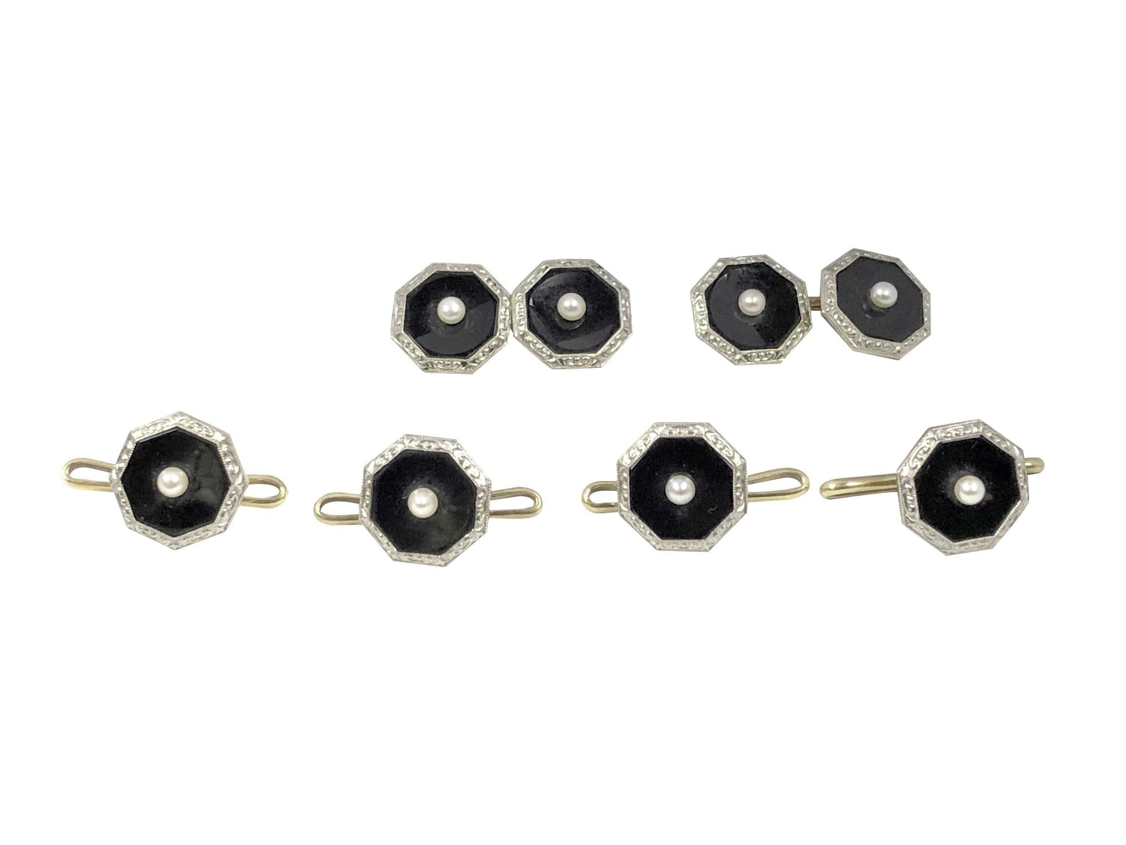Circa 1930 Platinum Top and 14K Yellow Gold Tuxedo Dress Set, comprising of Cufflinks and 4 matching Shirt Studs, the Octagon shape tops measure just under 1/2 inch in Diameter and are set with Black Onyx with A Pearl set in the center. 