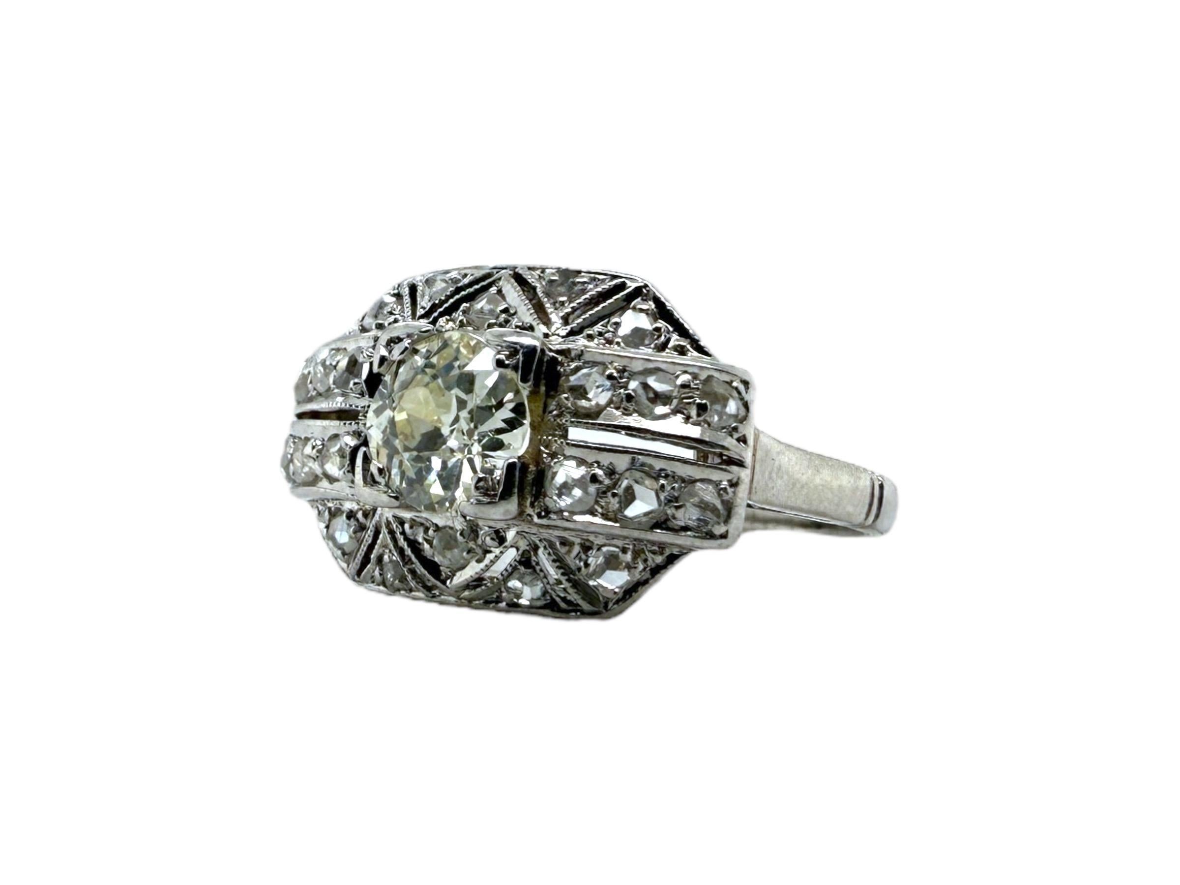 Anello vintage Art of Vintage in platino con diamante vecchio europeo e taglio a rosa in vendita 2