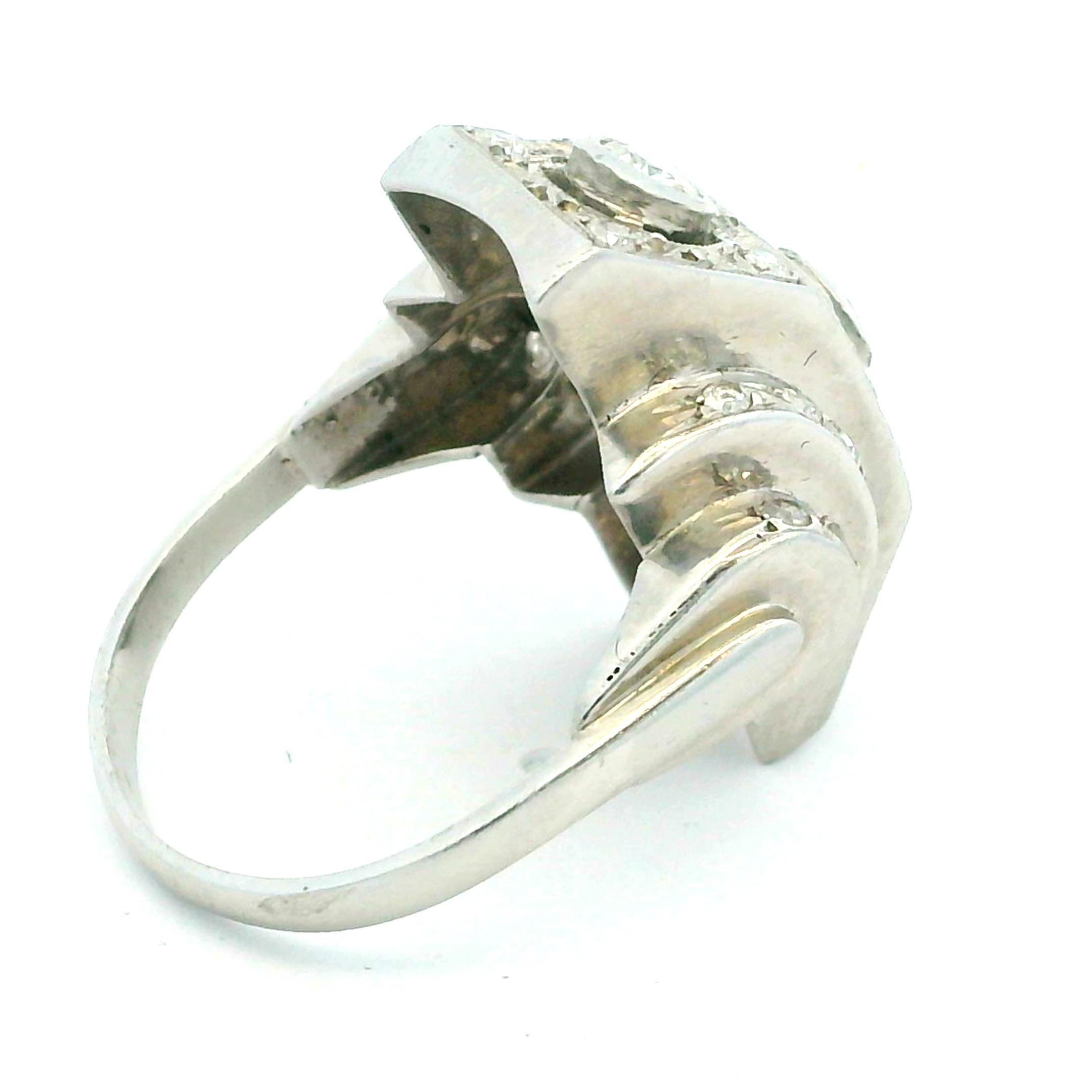 Vintage Art Deco Platin Diamantring mit Stufenschliff, Mitte des Jahrhunderts Modern für Damen oder Herren im Angebot