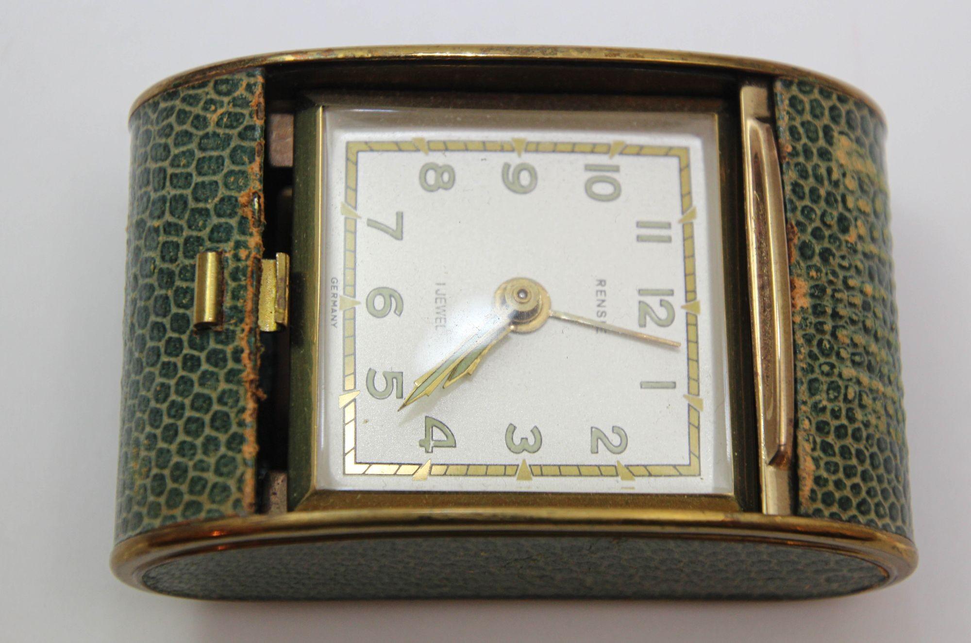 Vintage Art Deco Rensie Travel Alarm Clock in Brass and Green Shagreen 1930s For Sale 4