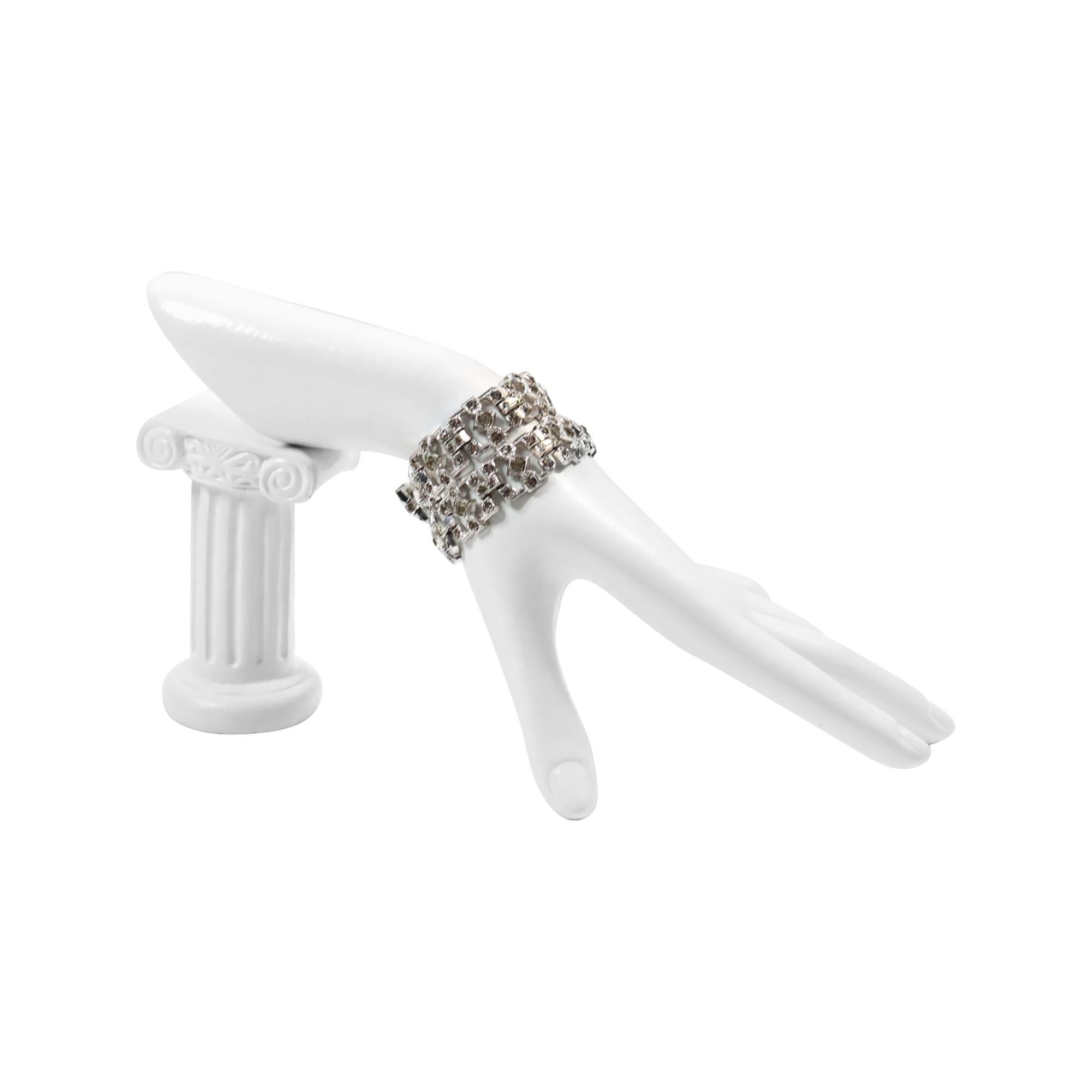 Moderne Vintage Art Deco Rhinestone Double Row Bracelet, circa 1960s en vente