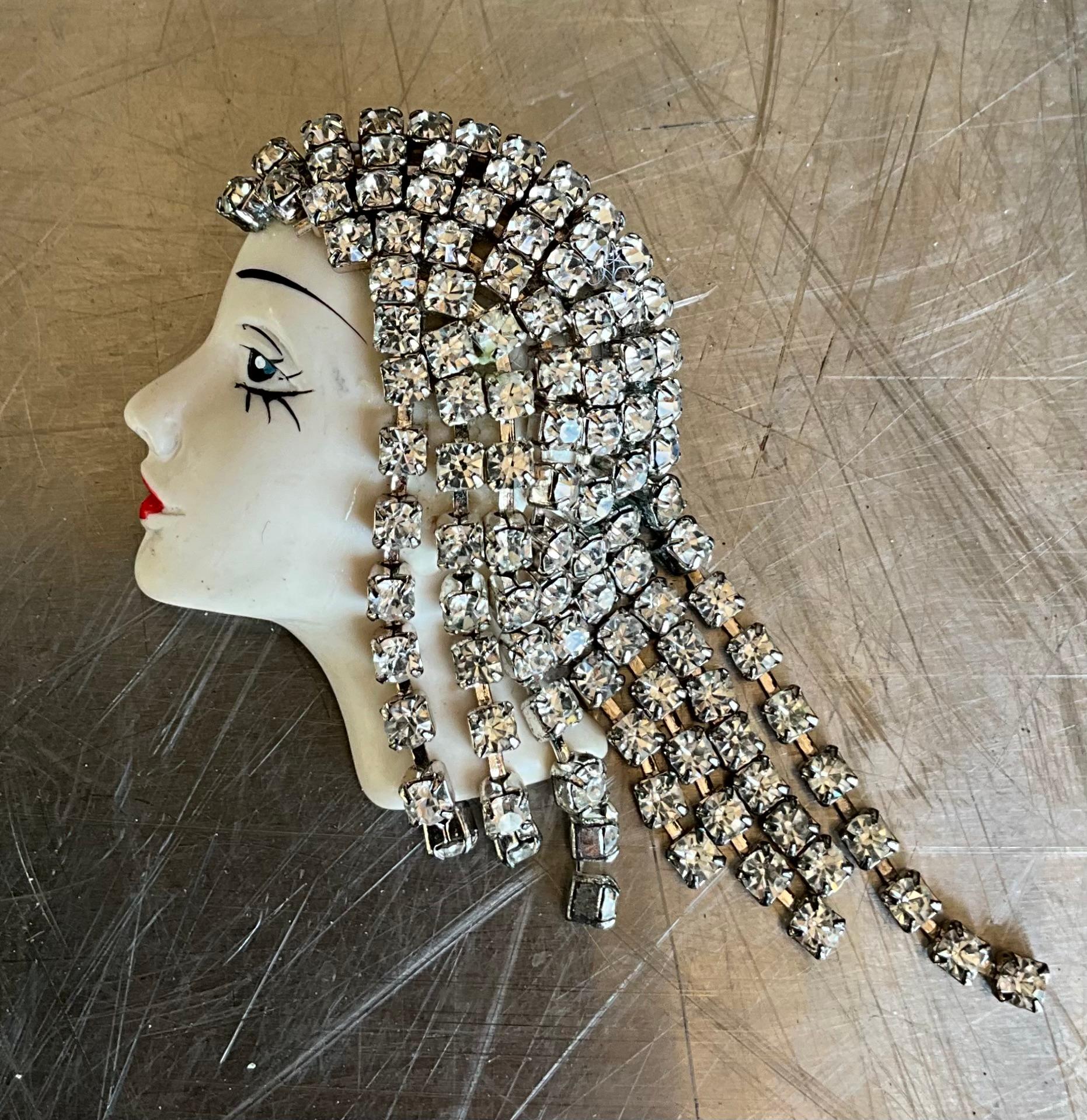 Vintage Art Deco Strass Brosche Flapper Brosche im Zustand „Gut“ im Angebot in Lake Worth Beach, FL