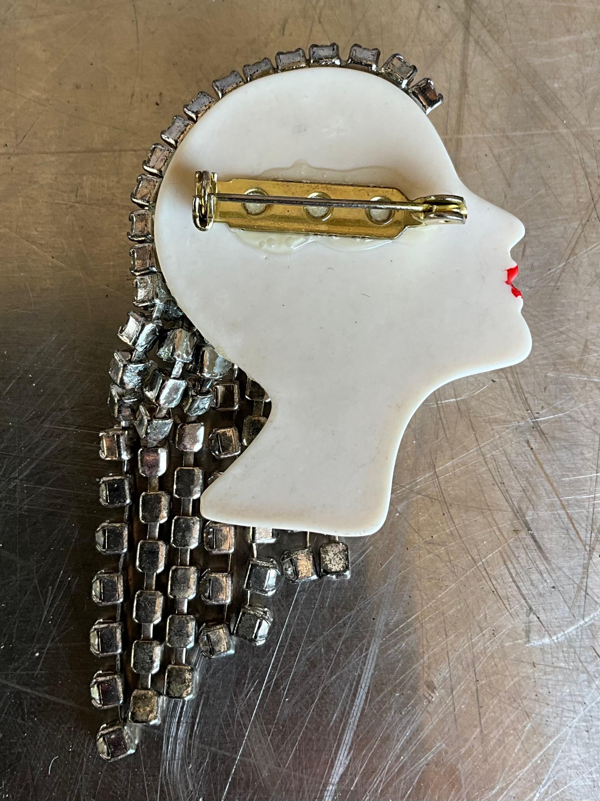 Vintage Art Deco Strass Brosche Flapper Brosche im Angebot 3