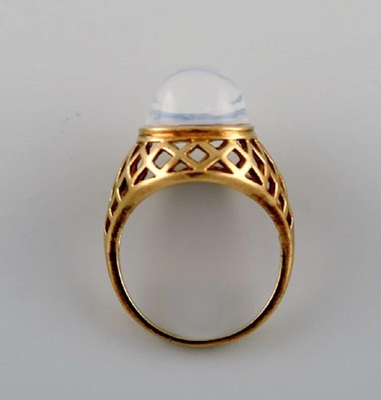 Vintage Art Deco Ring in 14 Carat Gold Adorned with Mountain Crystal, 1940s In Good Condition In bronshoj, DK