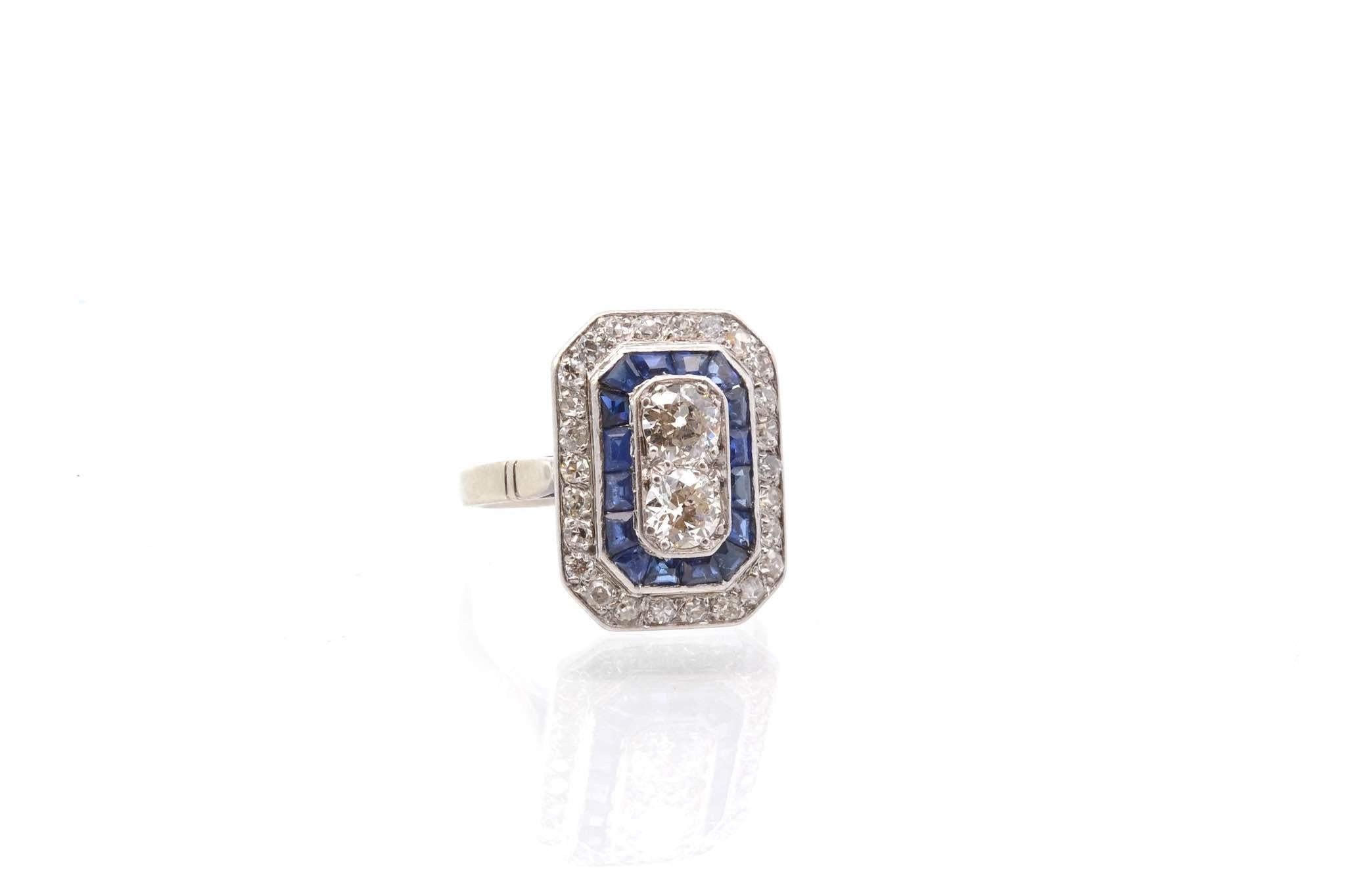 Art Deco Vintage art deco ring with calibrated diamonds and sapphires For Sale