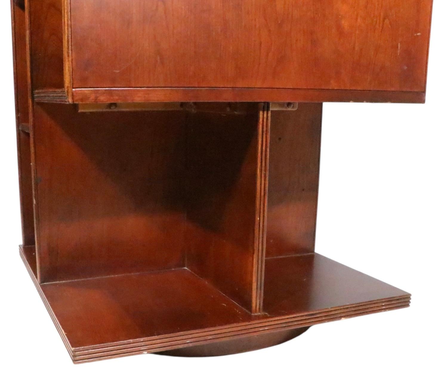 Legno Art of Vintage Deco  Libreria rotante Bibliotheque in vendita