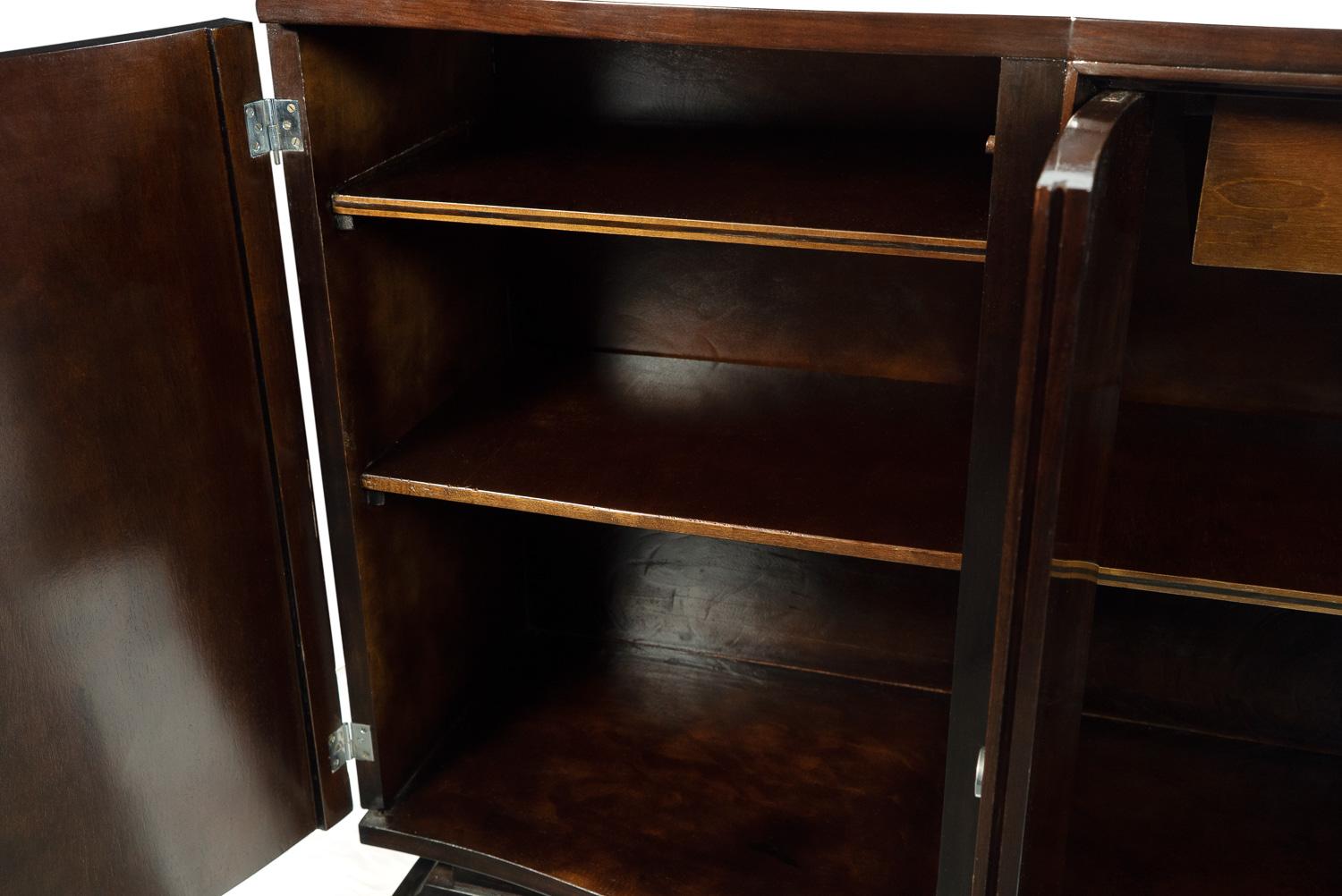 Vintage-Sideboard im Art déco-Stil mit verchromten Akzenten, 1930er Jahre im Zustand „Relativ gut“ im Angebot in Lisbon, PT
