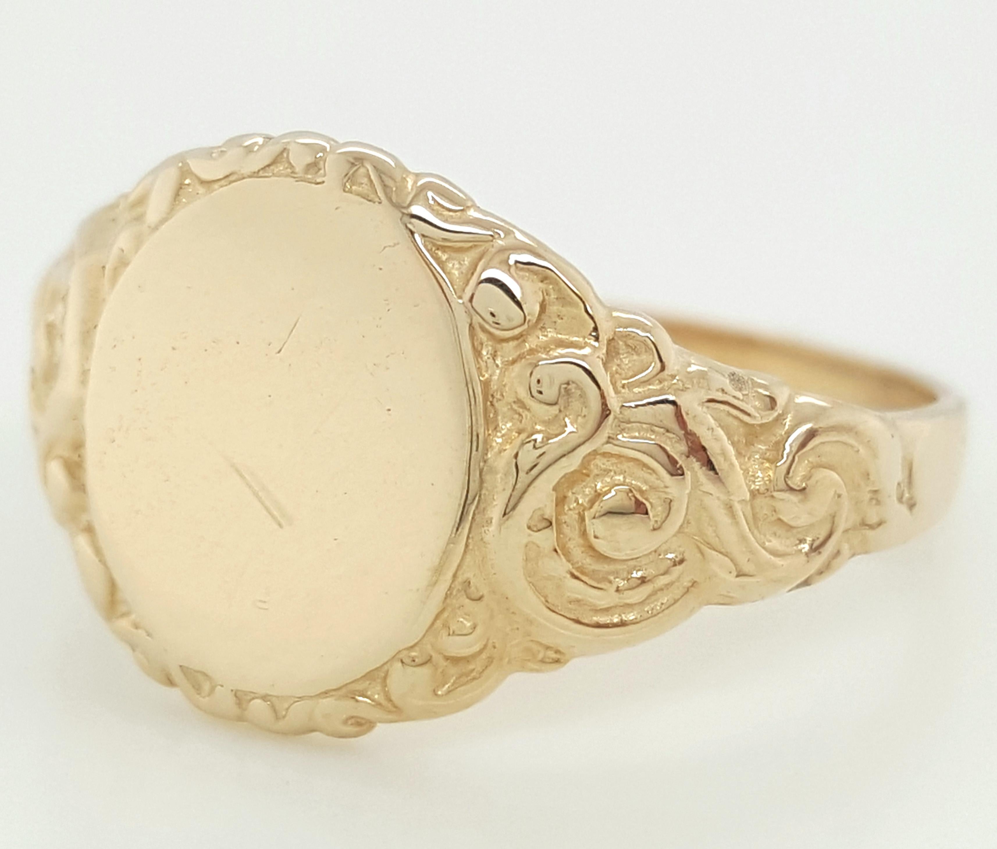 Here we have a genuine Art Deco Signet ring crafted in 14 karat yellow gold! These yellow gold vintage rings are tougher to find and this one is in great condition! These also look super cute stacked with other vintage bands!
Can be sized prior to
