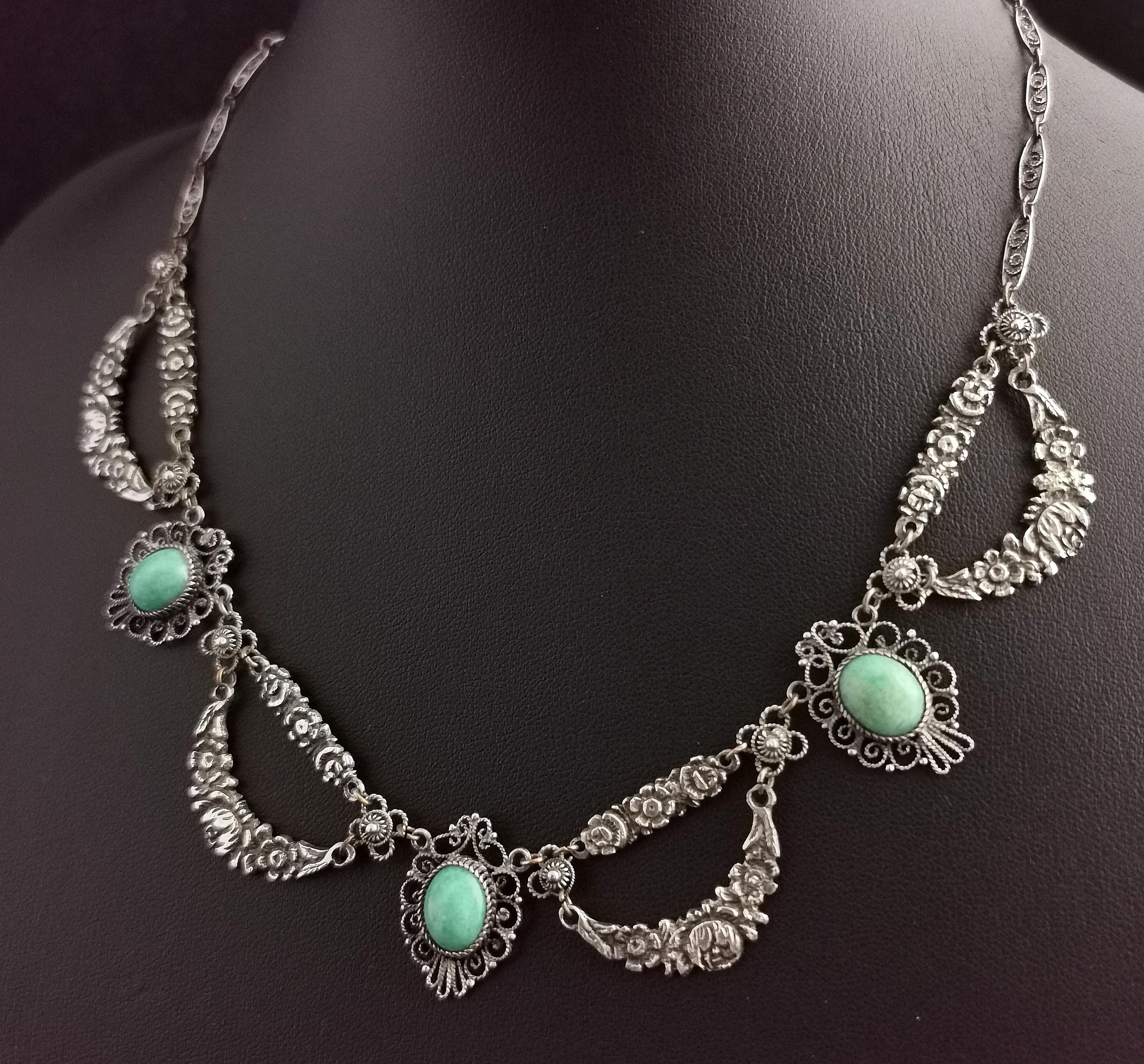 Vintage Art Deco Silver and Amazonite Festoon Necklace In Fair Condition In NEWARK, GB