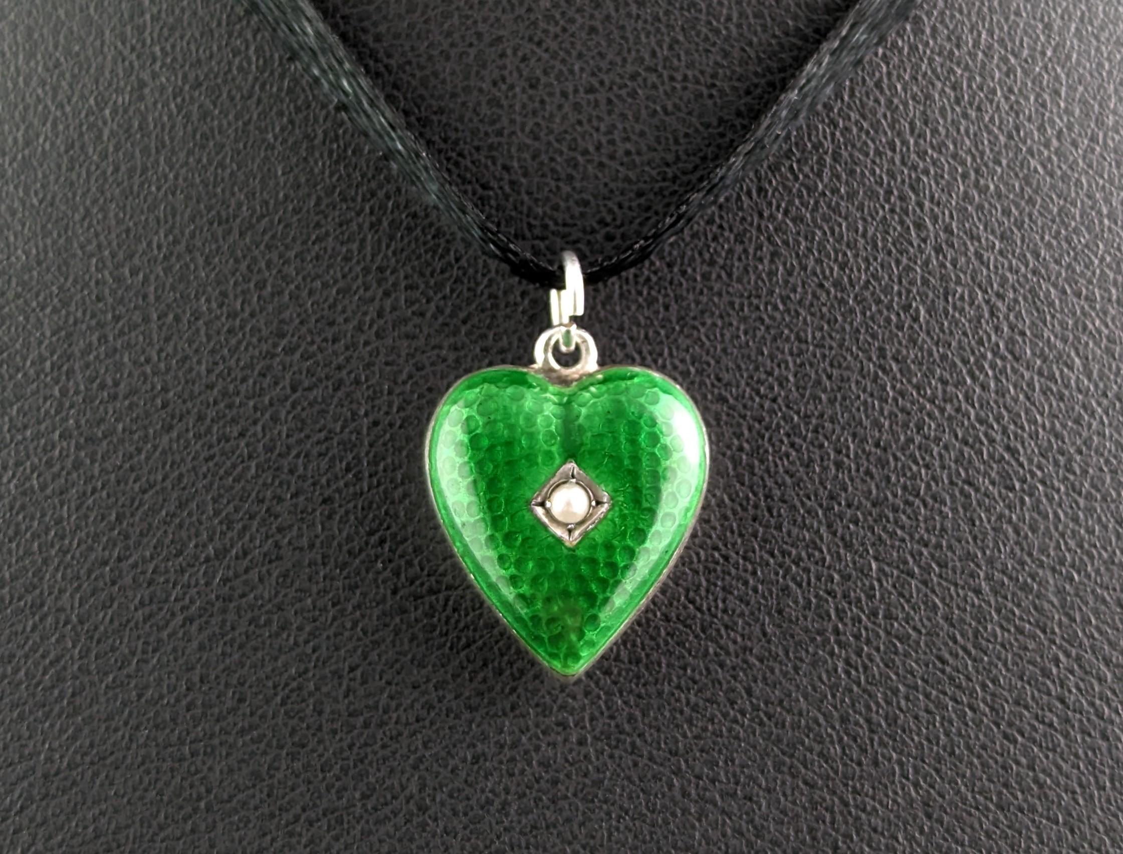 Vintage Art Deco Silver and Green Enamel Heart Pendant, Seed Pearl 1