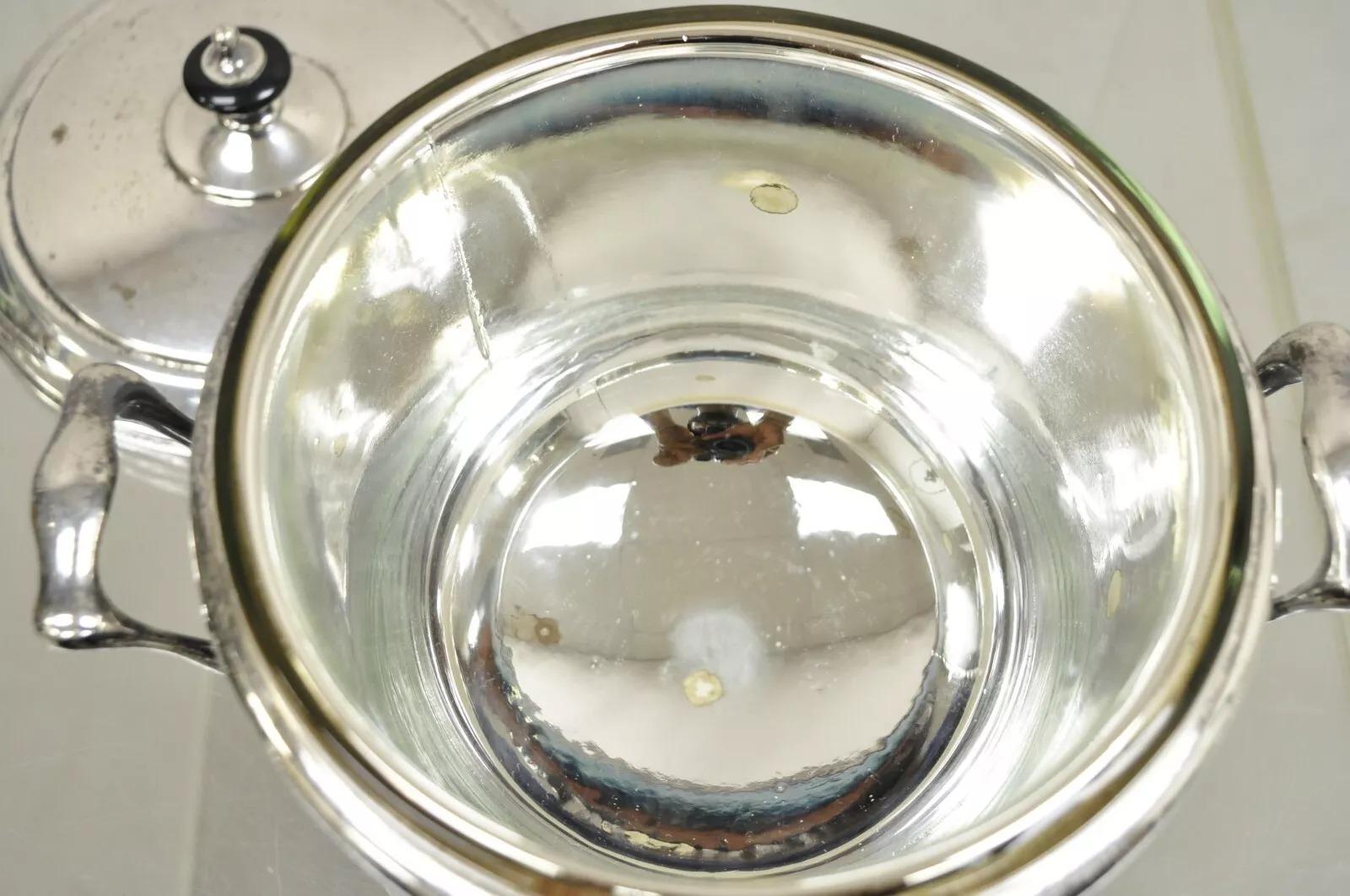 Vintage Art Deco Silver Plated Glass Lined Lidded Ice Bucket by Crescent In Good Condition In Philadelphia, PA
