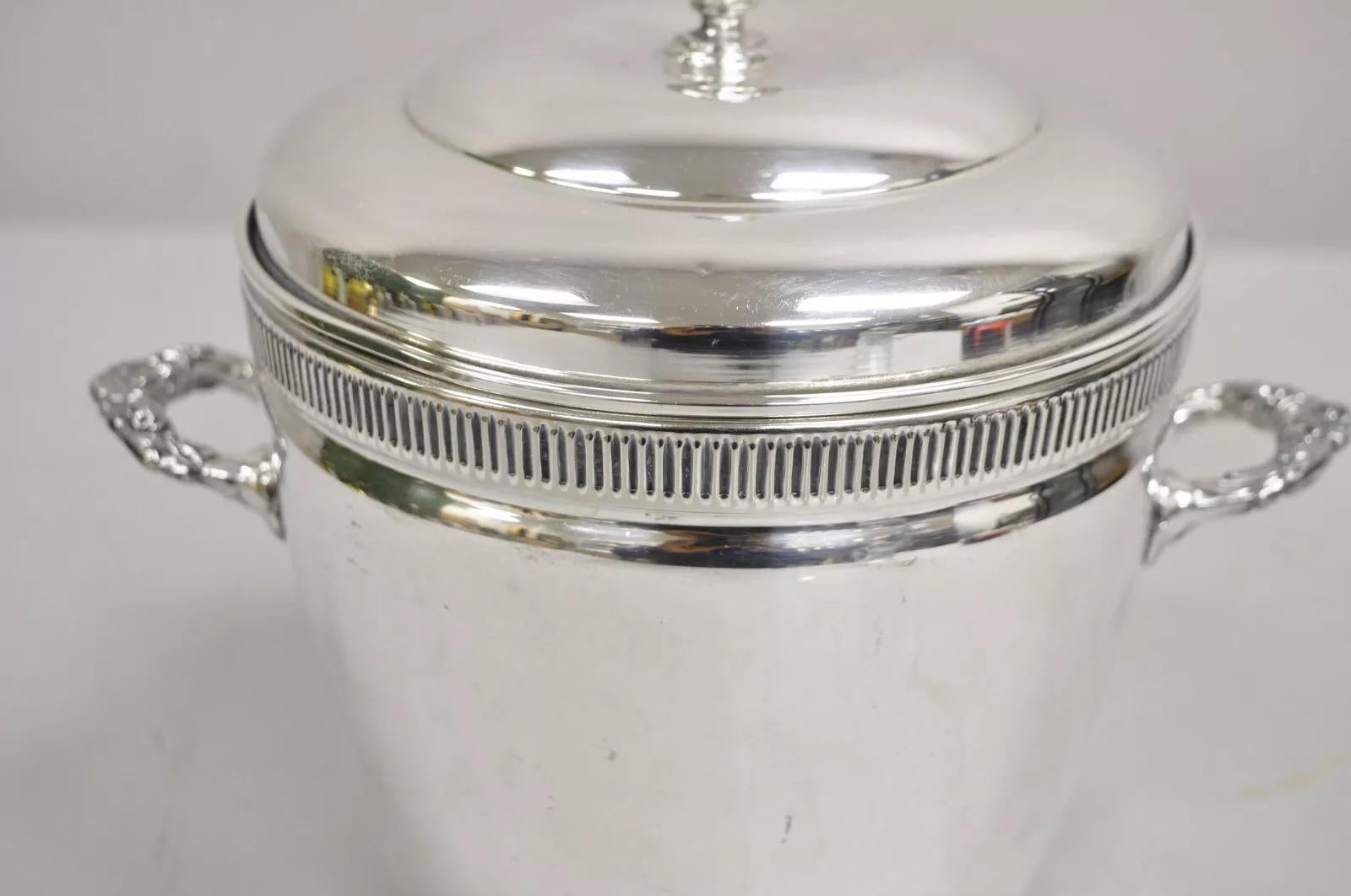 20th Century Vintage Art Deco Silver Plated Glass Lined Lidded Ice Bucket by Federal Silver For Sale
