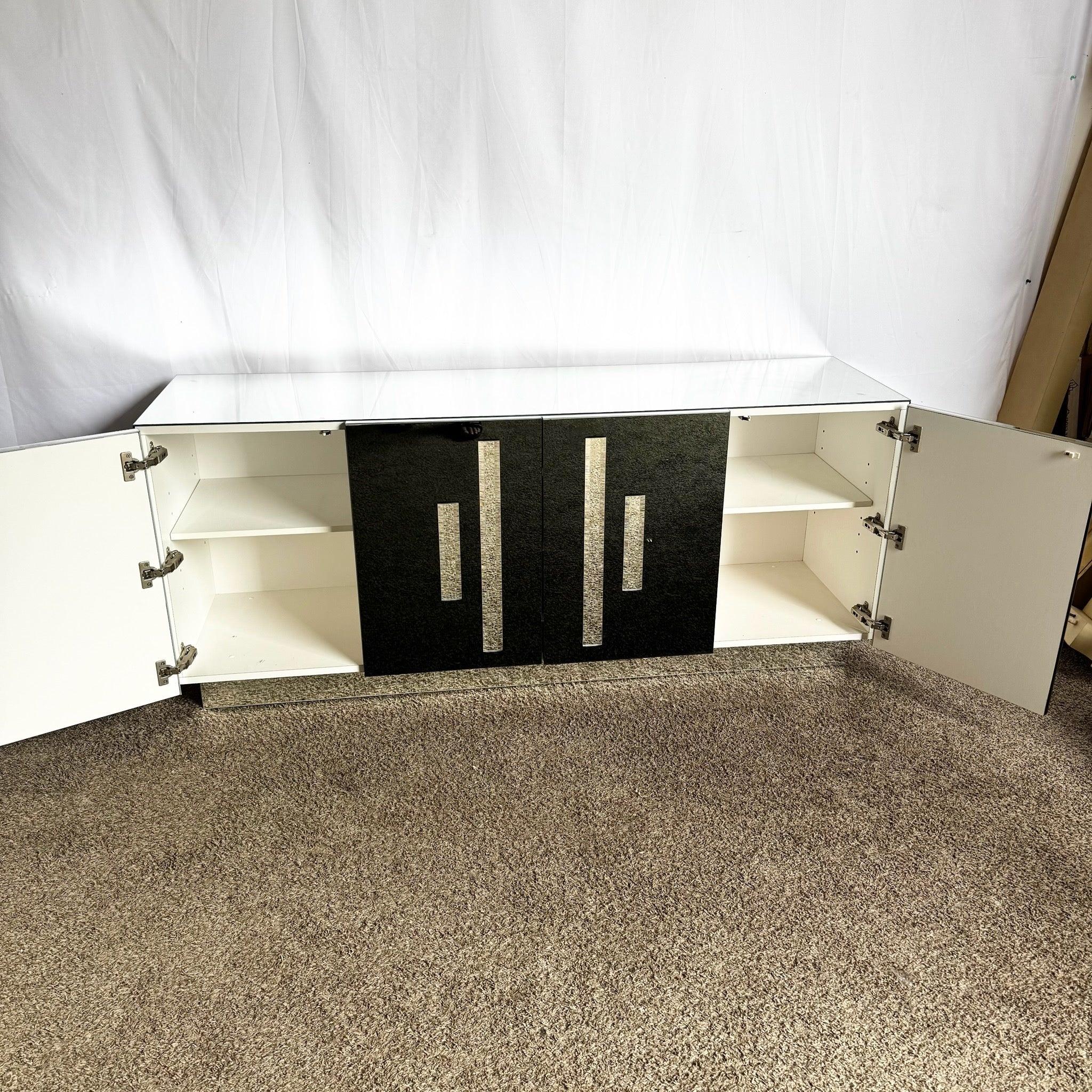Credenza d'epoca Art Deco Mirror fumé e specchiata in vendita 4