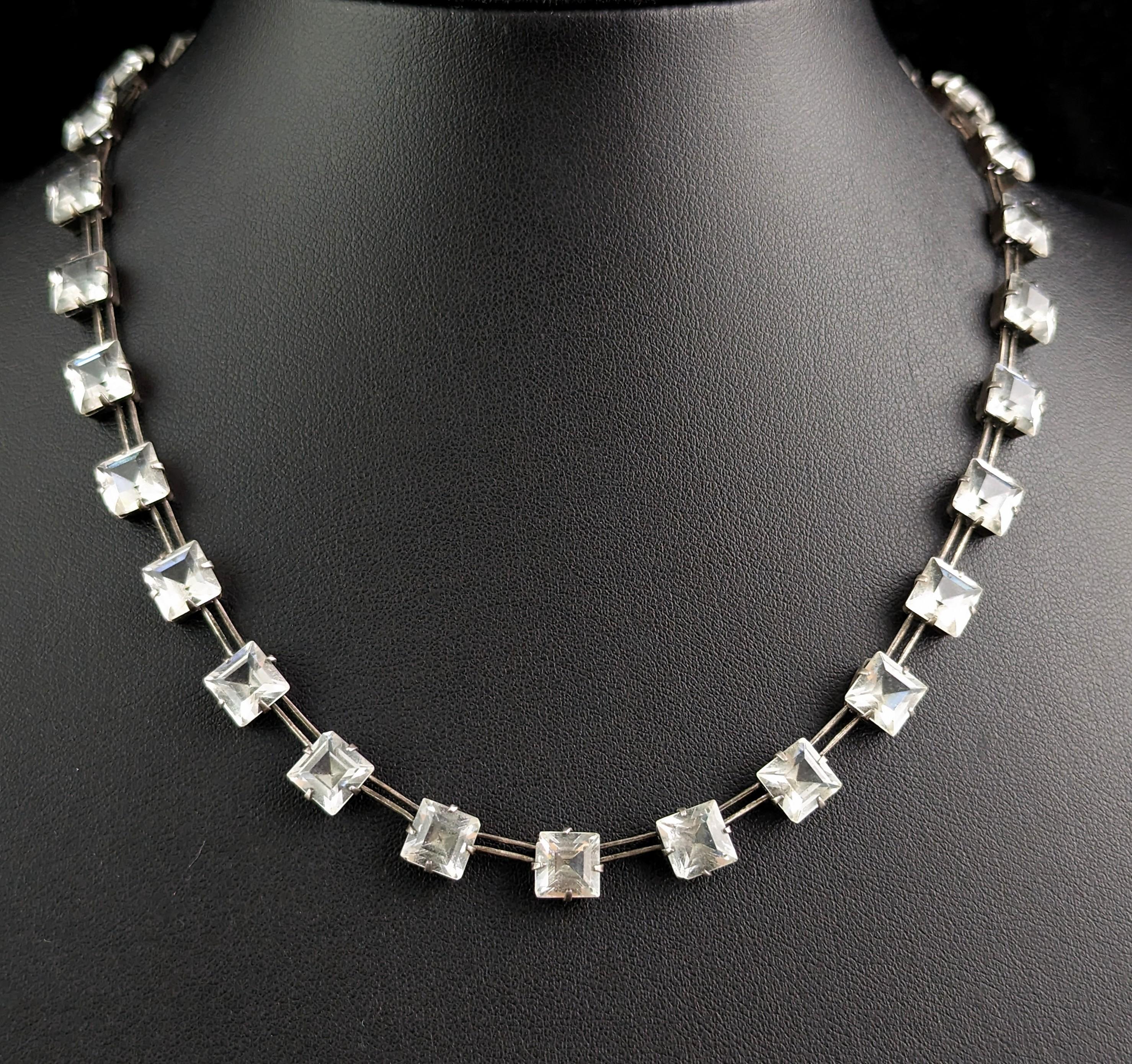 A vintage paste Riviere necklace is a fantastic addition to any vintage jewellery collection.

This necklace has all the sparkle of diamonds without the price tag making it the perfect piece to take out and about on your travels or an evening