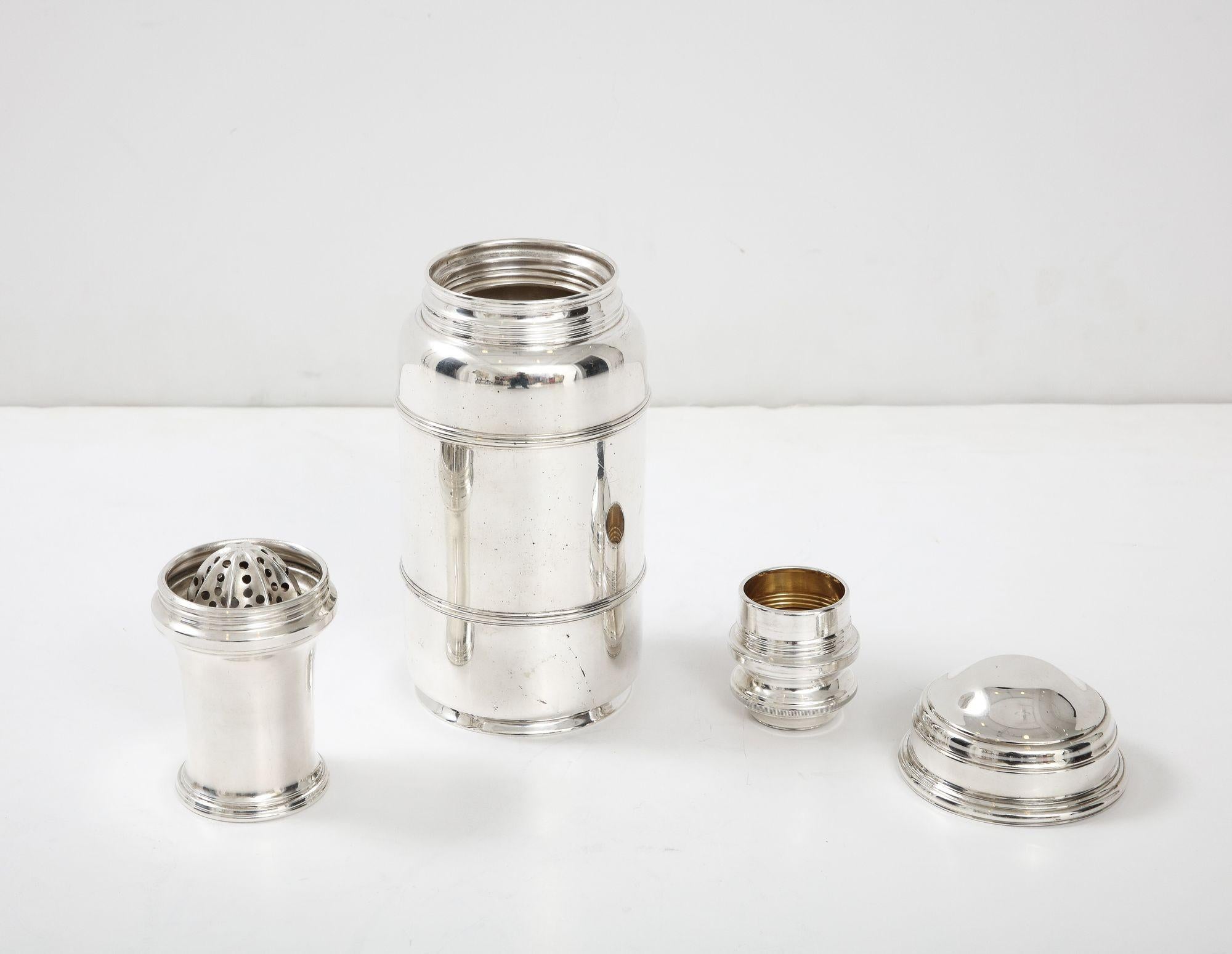 Mid-20th Century Art Deco Sterling Silver Cocktail Shaker with Juicer and Measuring Cup. Signed For Sale