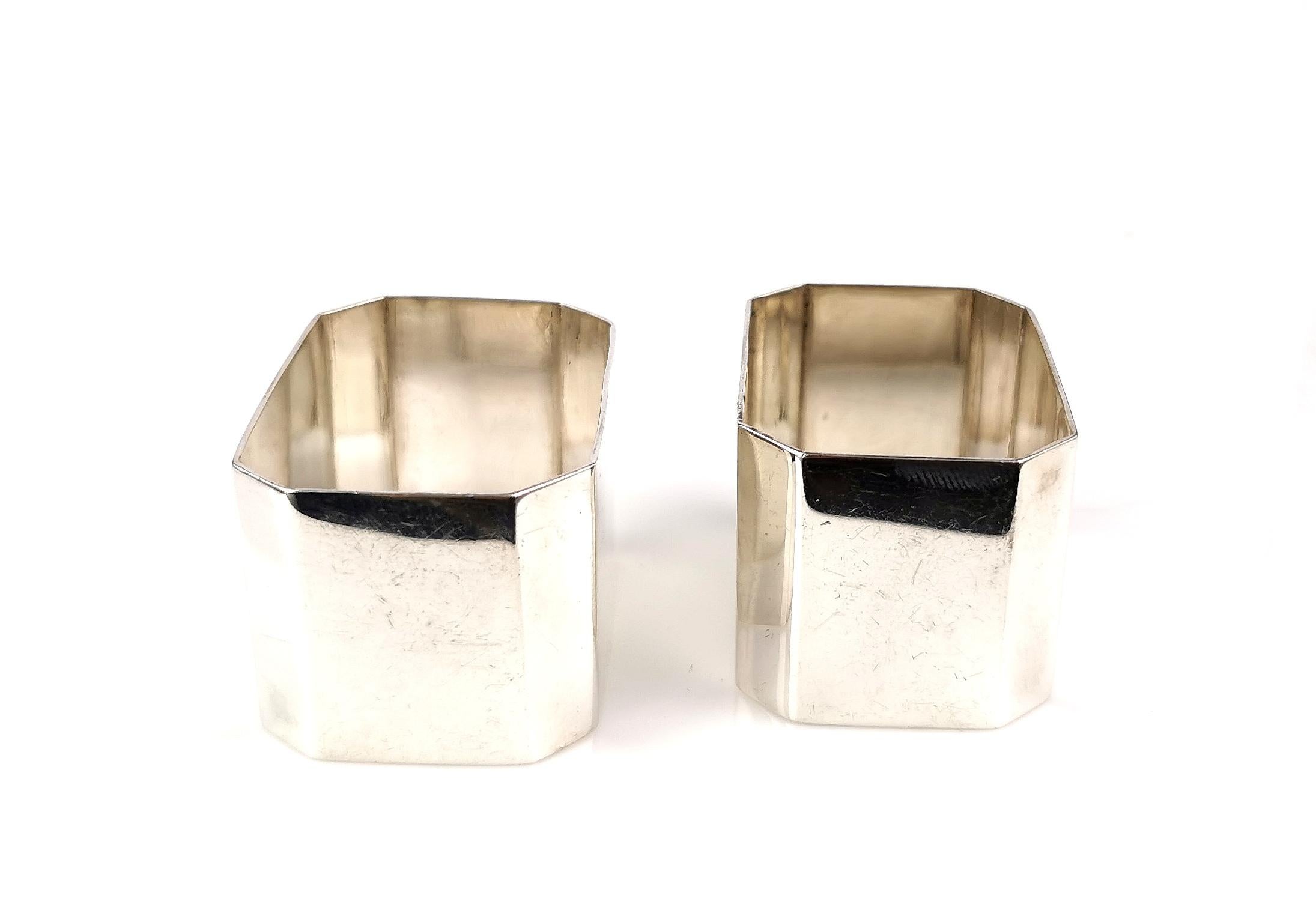 20th Century Vintage Art Deco sterling silver napkin rings, Pair, Geometric  For Sale