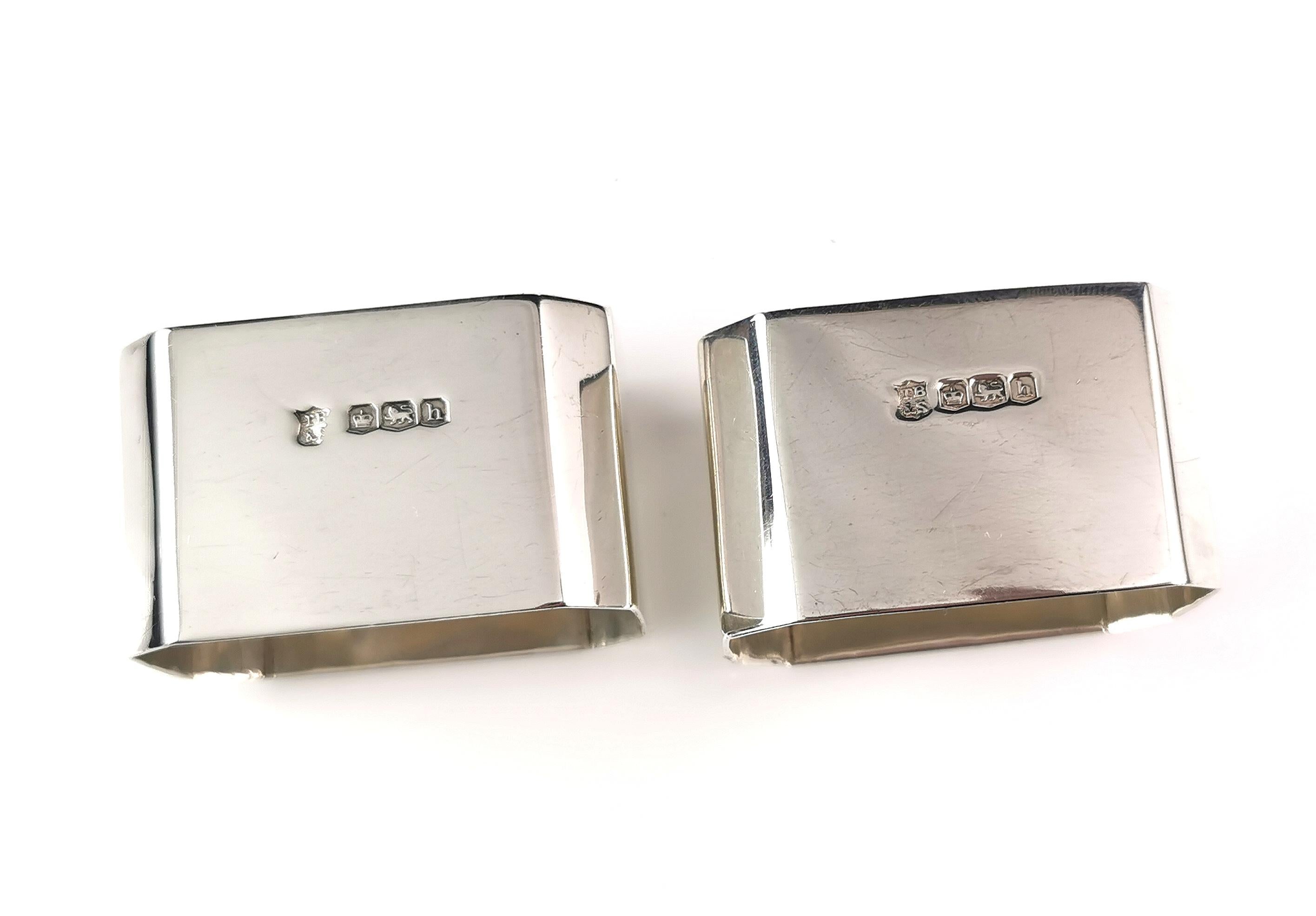 Vintage Art Deco sterling silver napkin rings, Pair, Geometric  For Sale 2