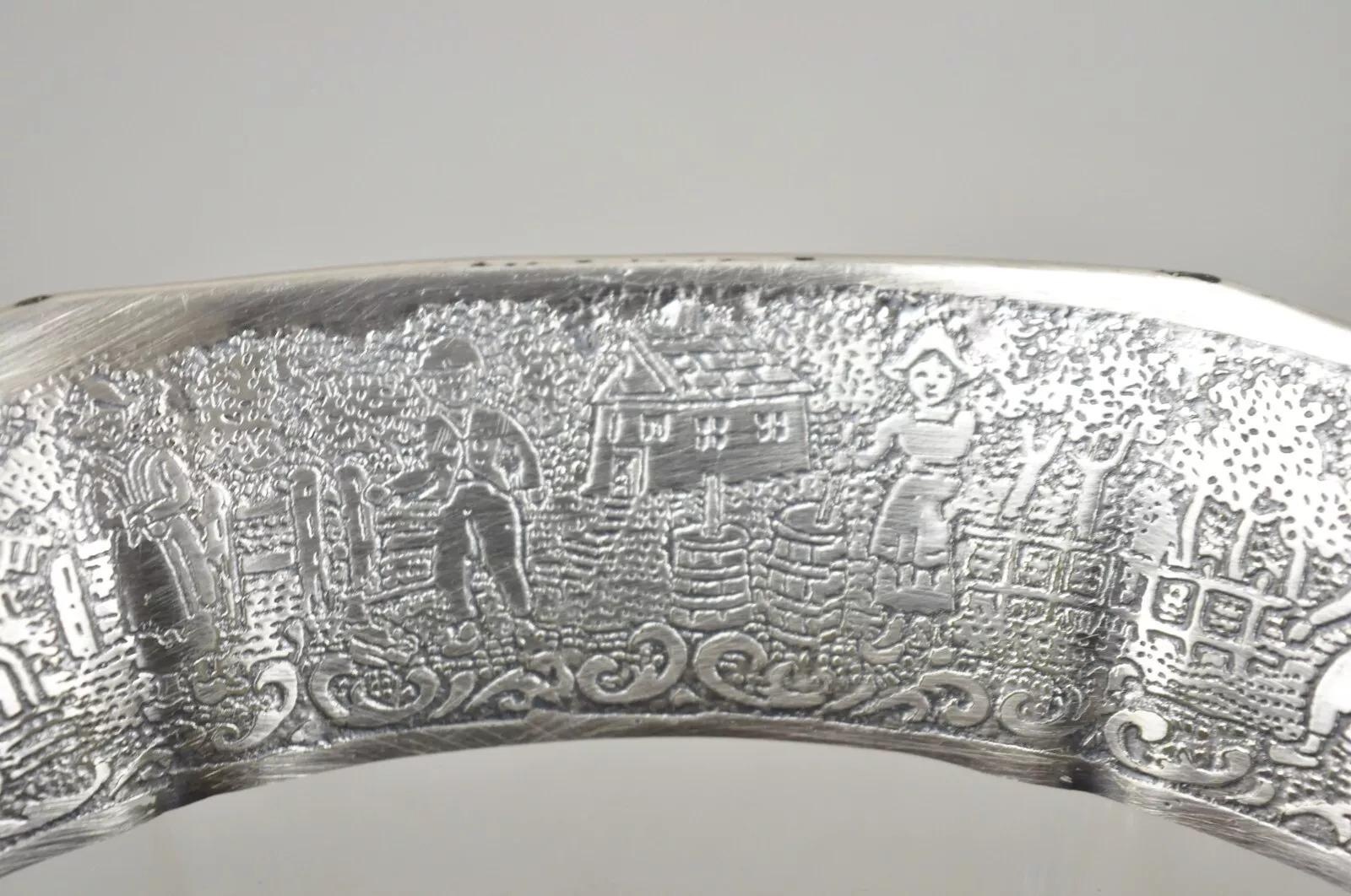 Vintage Art Deco Sterling Silver Overlay Figural Dutch Country Scenes Glass Bowl (ciotola in vetro) in vendita 2