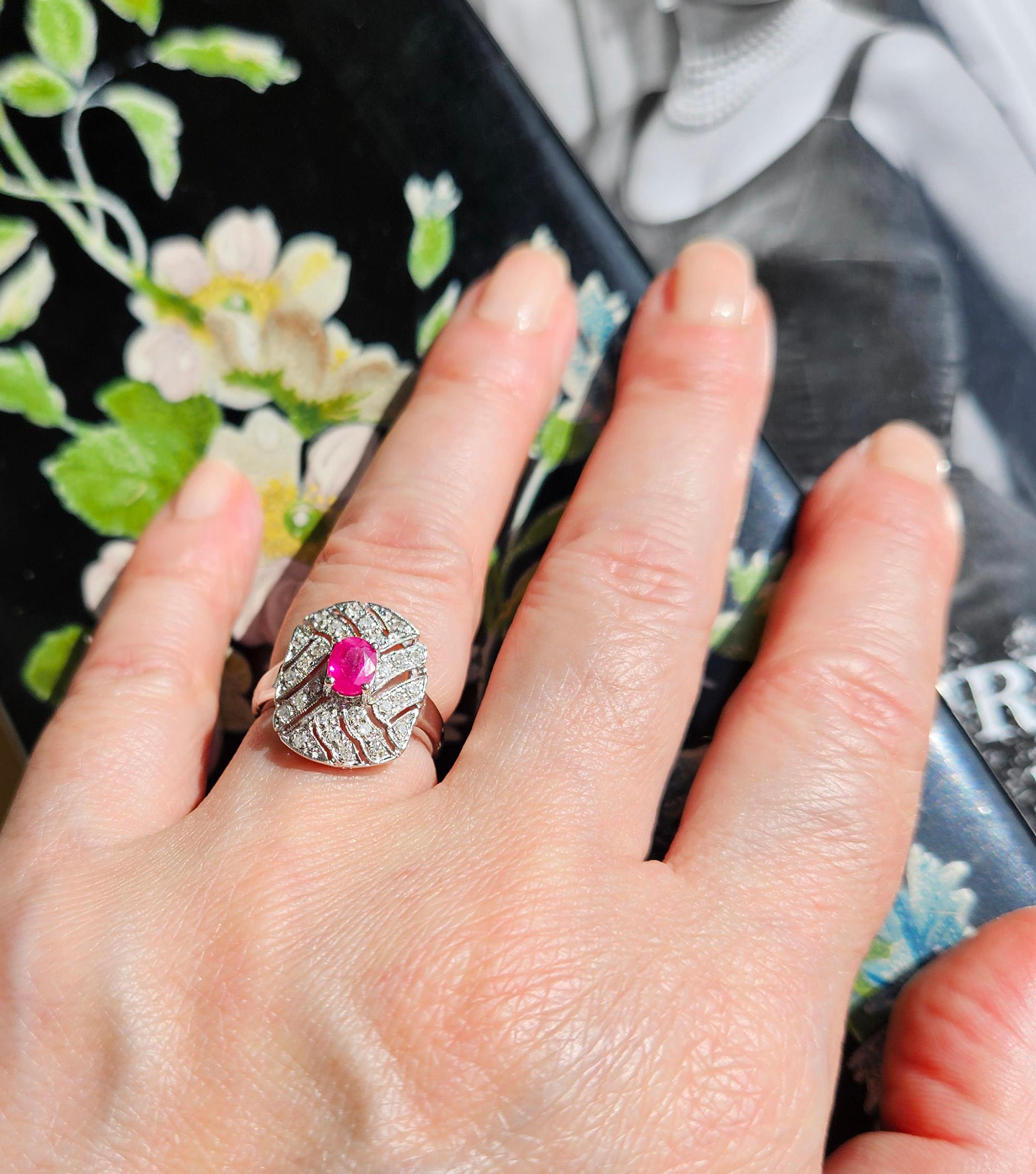 Vintage Art Deco Style 0.75Carat Oval Ruby and Diamond 14k White Gold  Ring For Sale 12