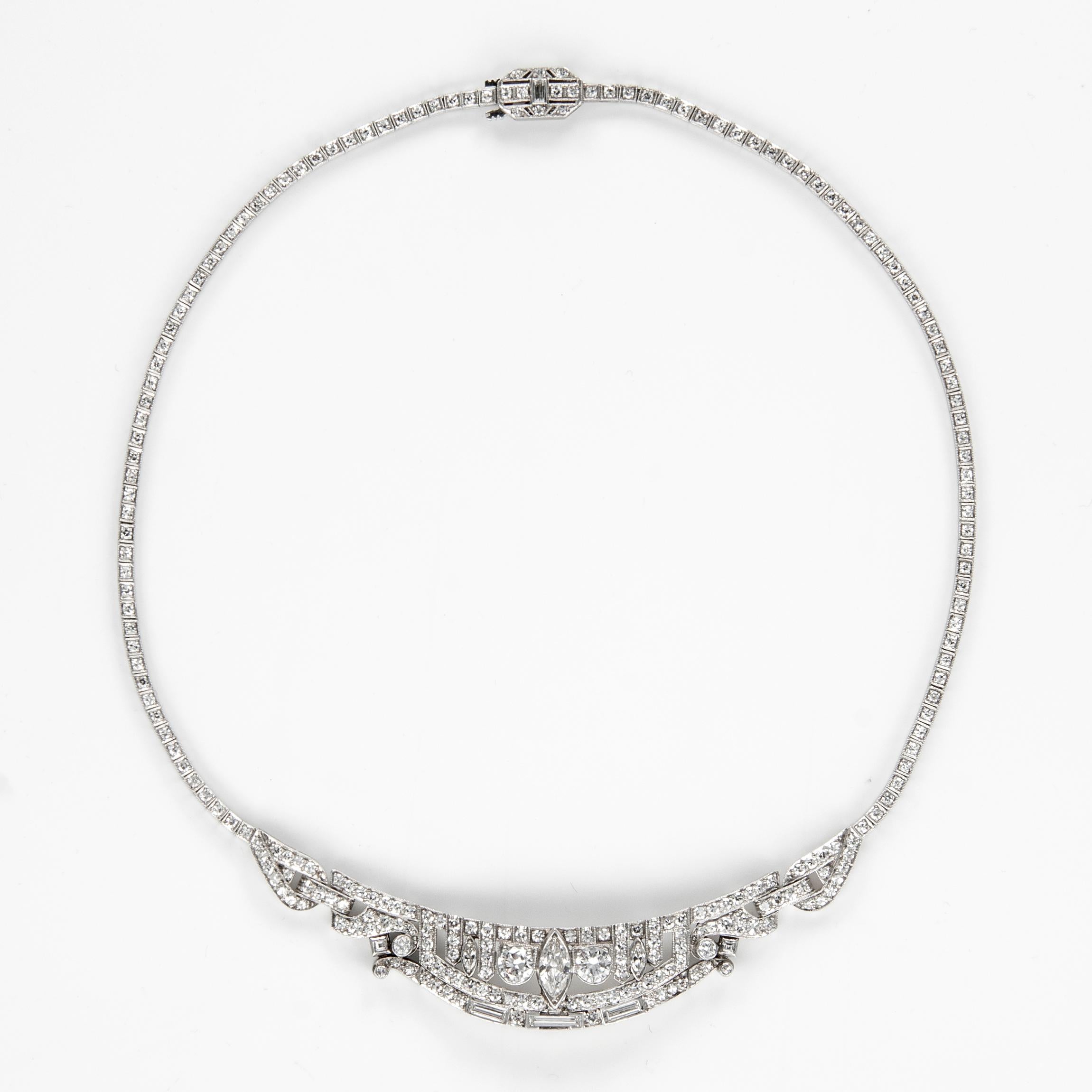 Vintage Art Deco Stil 10,80 Karat Diamant-Halskette Platin (Marquiseschliff) im Angebot