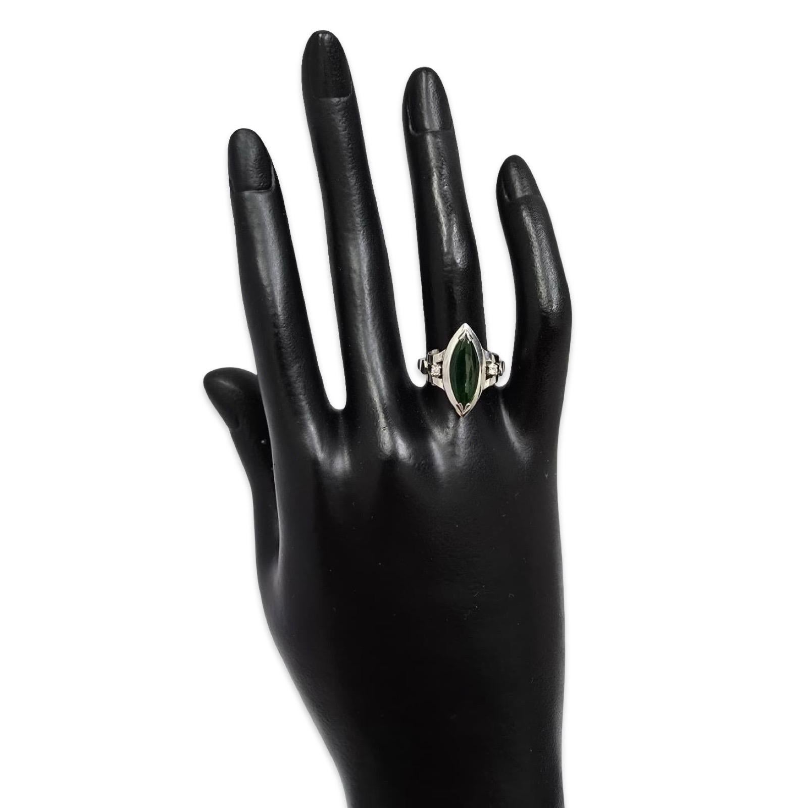 Vintage Art Deco-Stil 14K Weißgold Marquise Jade Ring mit Diamant-Akzenten (Marquiseschliff) im Angebot