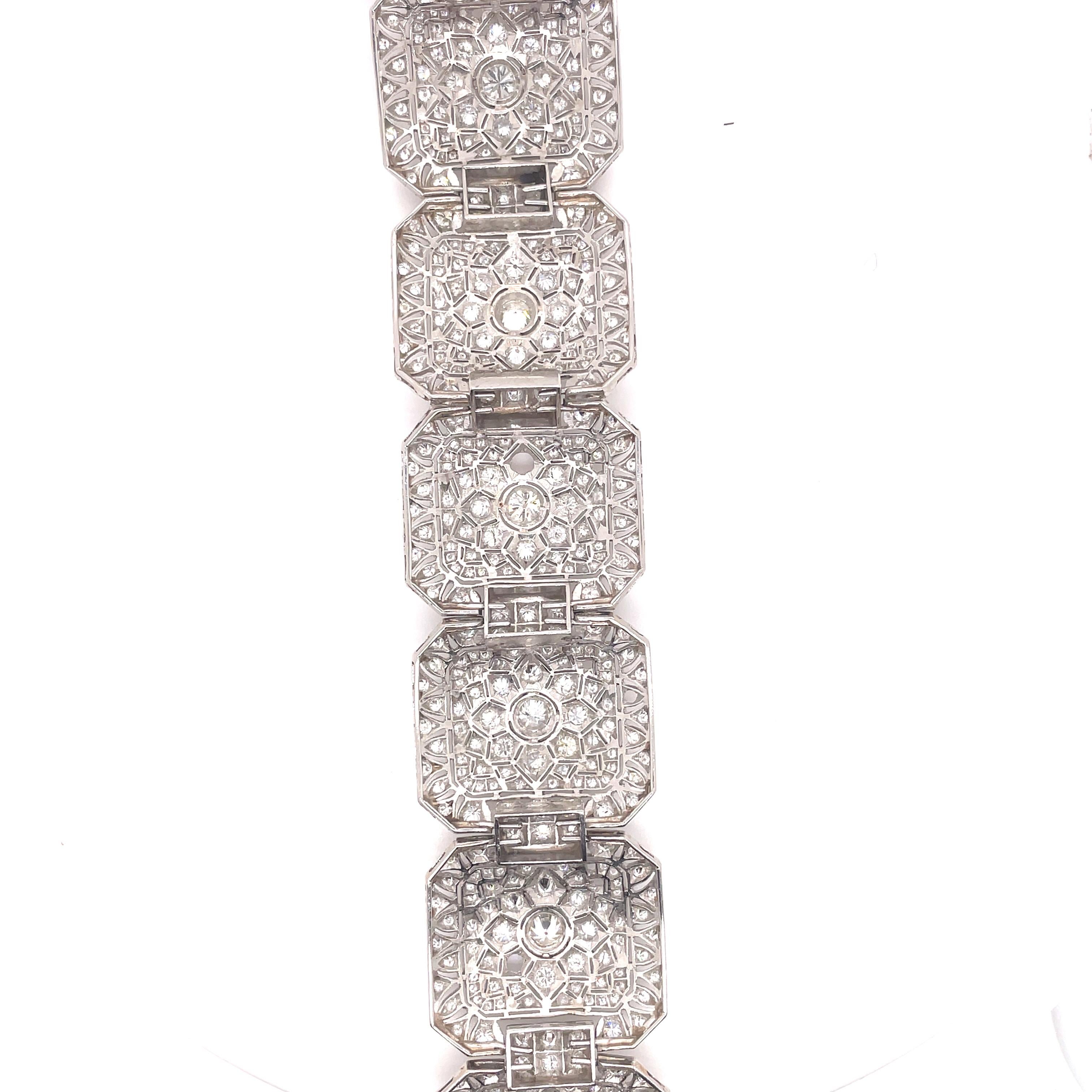 Women's Vintage Art Deco Style 16.85ct Diamond Bracelet Platinum For Sale