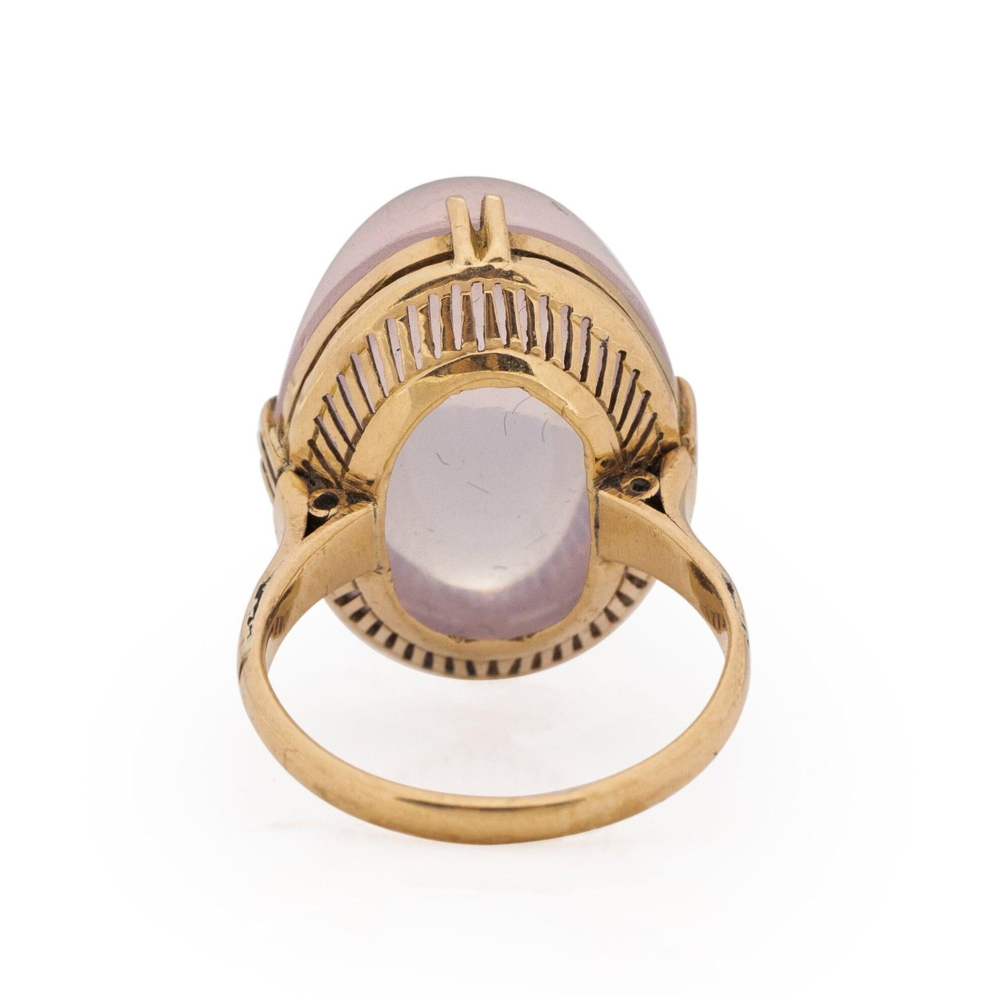 Vintage Art Deco Style 18.3ct Lavender Moonstone Cabochon Ring In Good Condition For Sale In Addison, TX