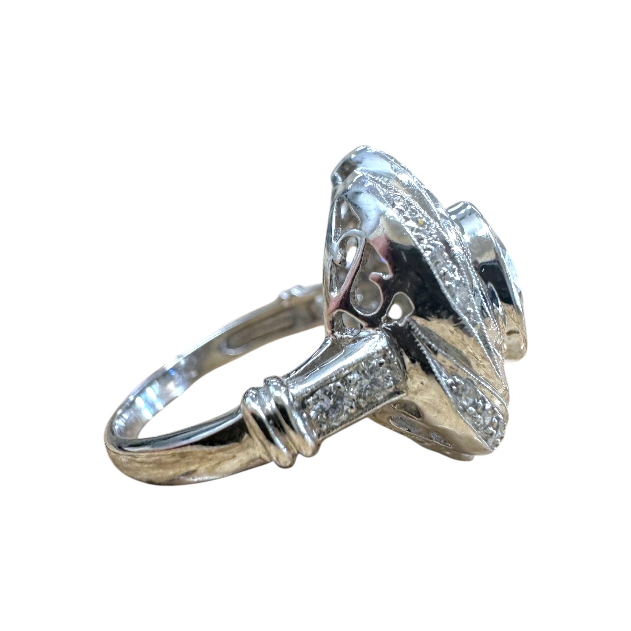 Vintage Art Deco Style 2.06 Carat Old European Cut Diamond and Sapphire Ring For Sale 6