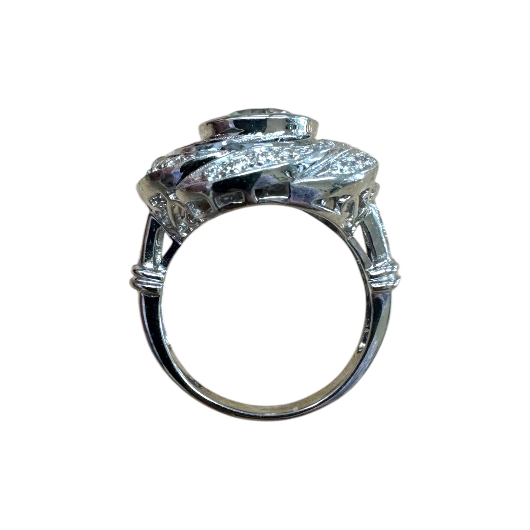 Vintage Art Deco Style 2.06 Carat Old European Cut Diamond and Sapphire Ring For Sale 7