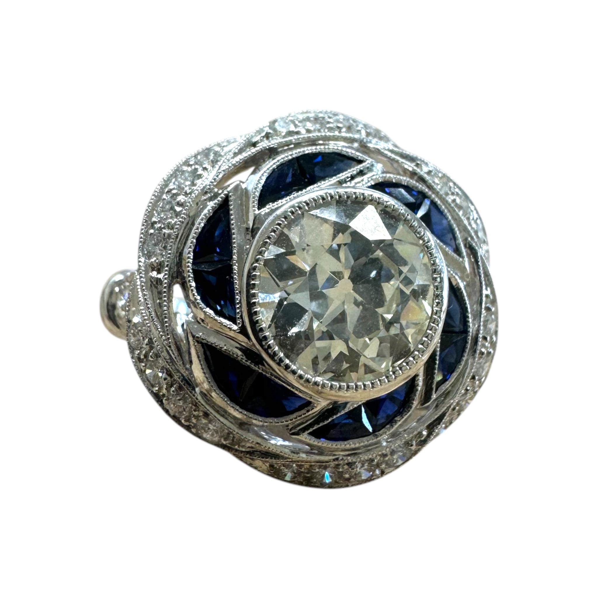 Vintage Art Deco Style 2.06 Carat Old European Cut Diamond and Sapphire Ring For Sale 2
