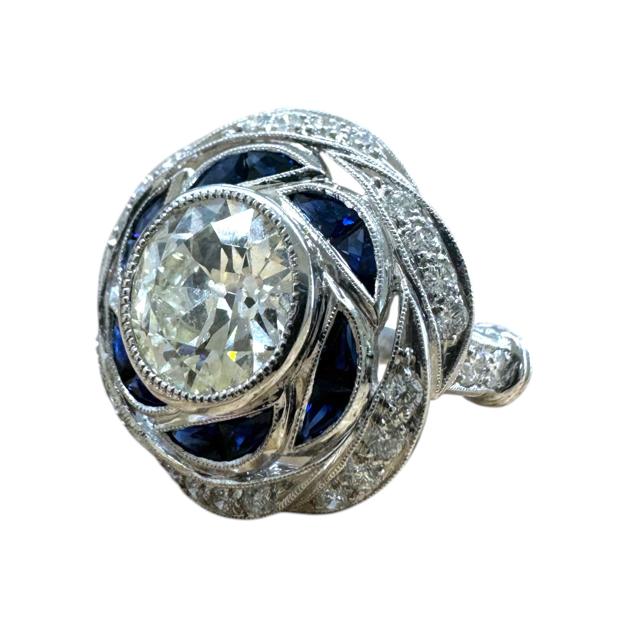 Vintage Art Deco Style 2.06 Carat Old European Cut Diamond and Sapphire Ring For Sale 4