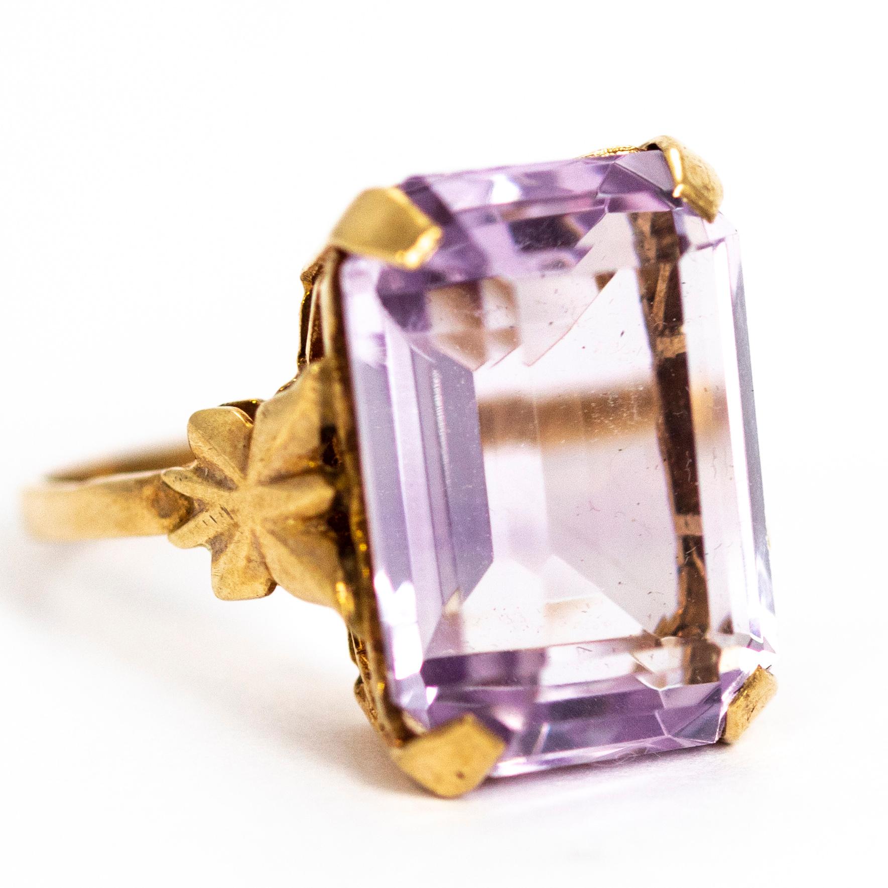 Vintage Art Deco Style 9 Carat Gold Amethyst Cocktail Ring In Good Condition In Chipping Campden, GB