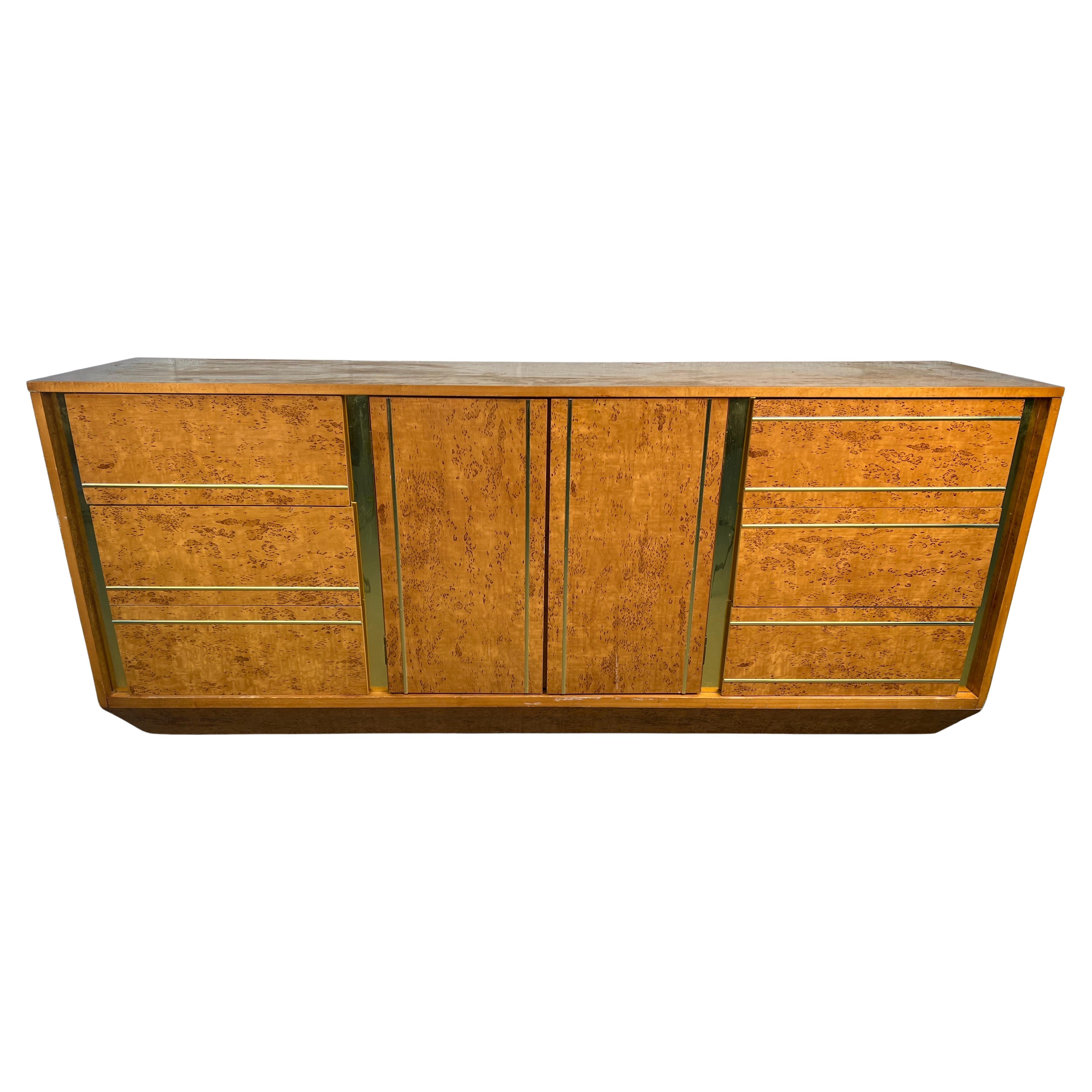 Credenza in stile Art Déco vintage in legno di radica con finiture in ottone