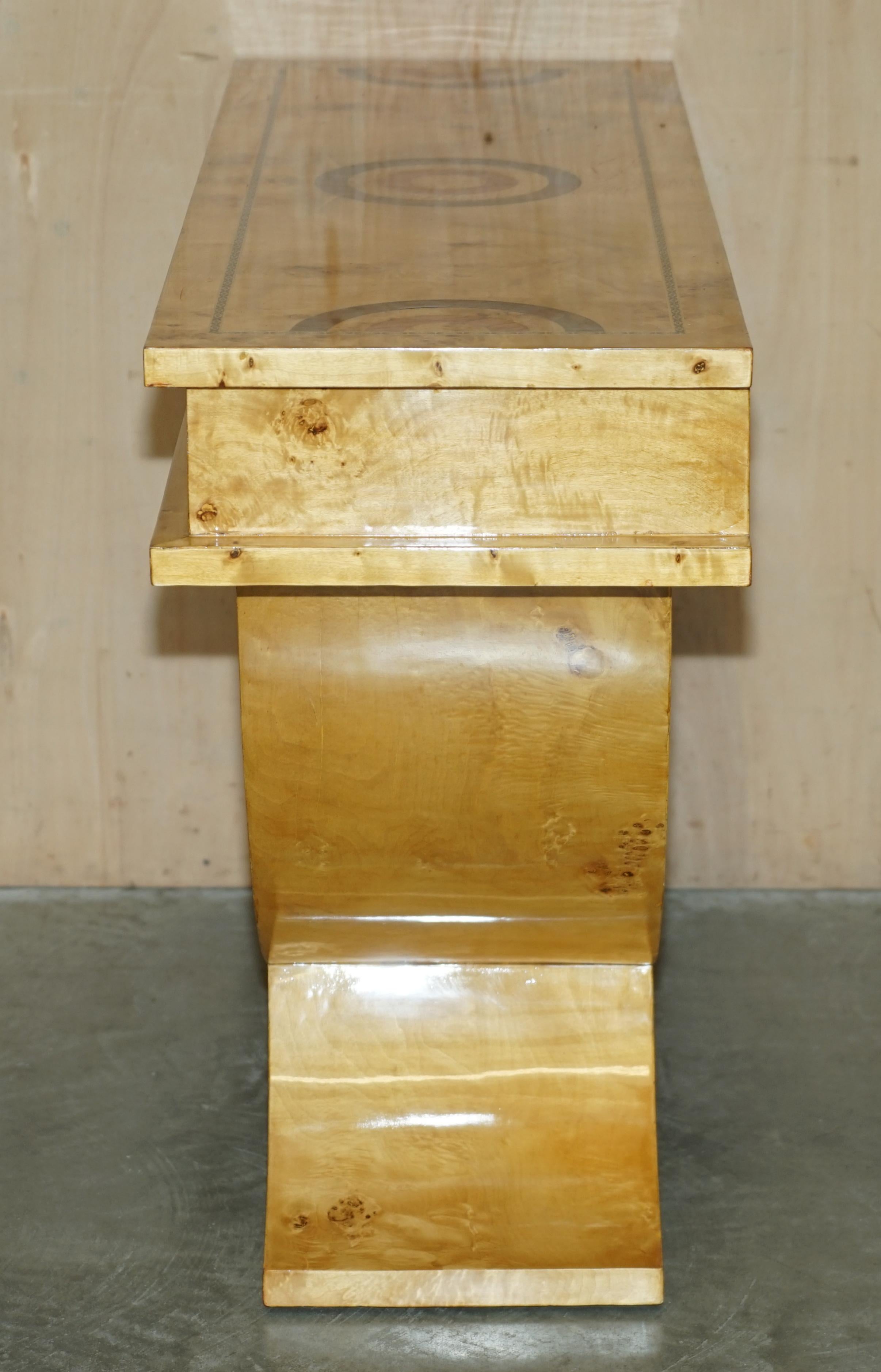 VINTAGE ART DECO STYLE BURR WALNUT & BIRCH CONSOLE TABLE WiTH SINGLE DRAWER For Sale 11