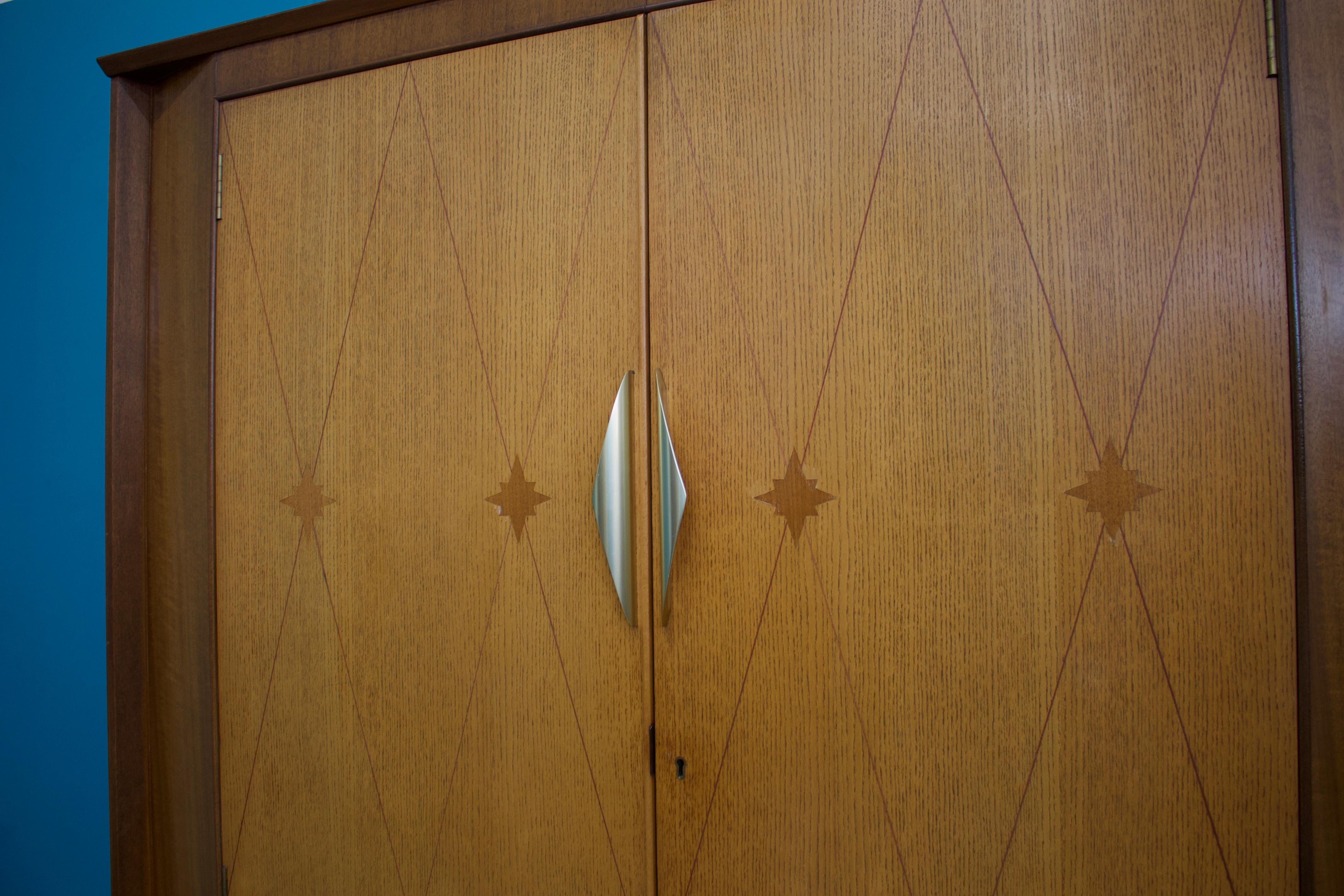 Mid-20th Century Vintage Art Deco Style Burr Walnut  Wardrobe, 1950s