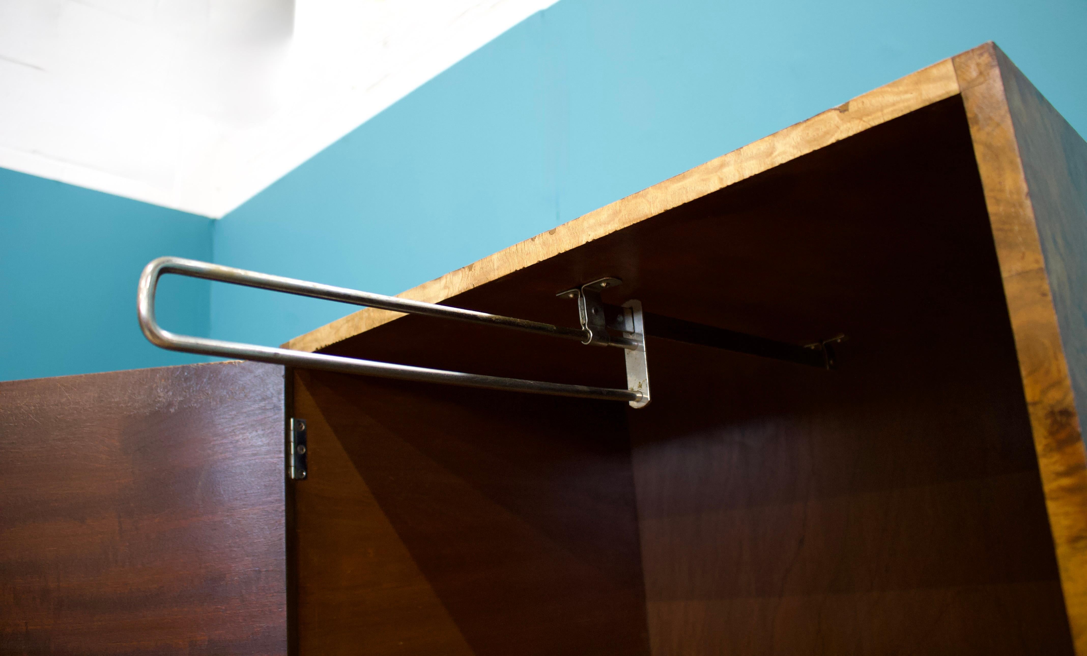 Armario Compacto de Abedul Estilo Art Decó Vintage, Años 50 Madera en venta