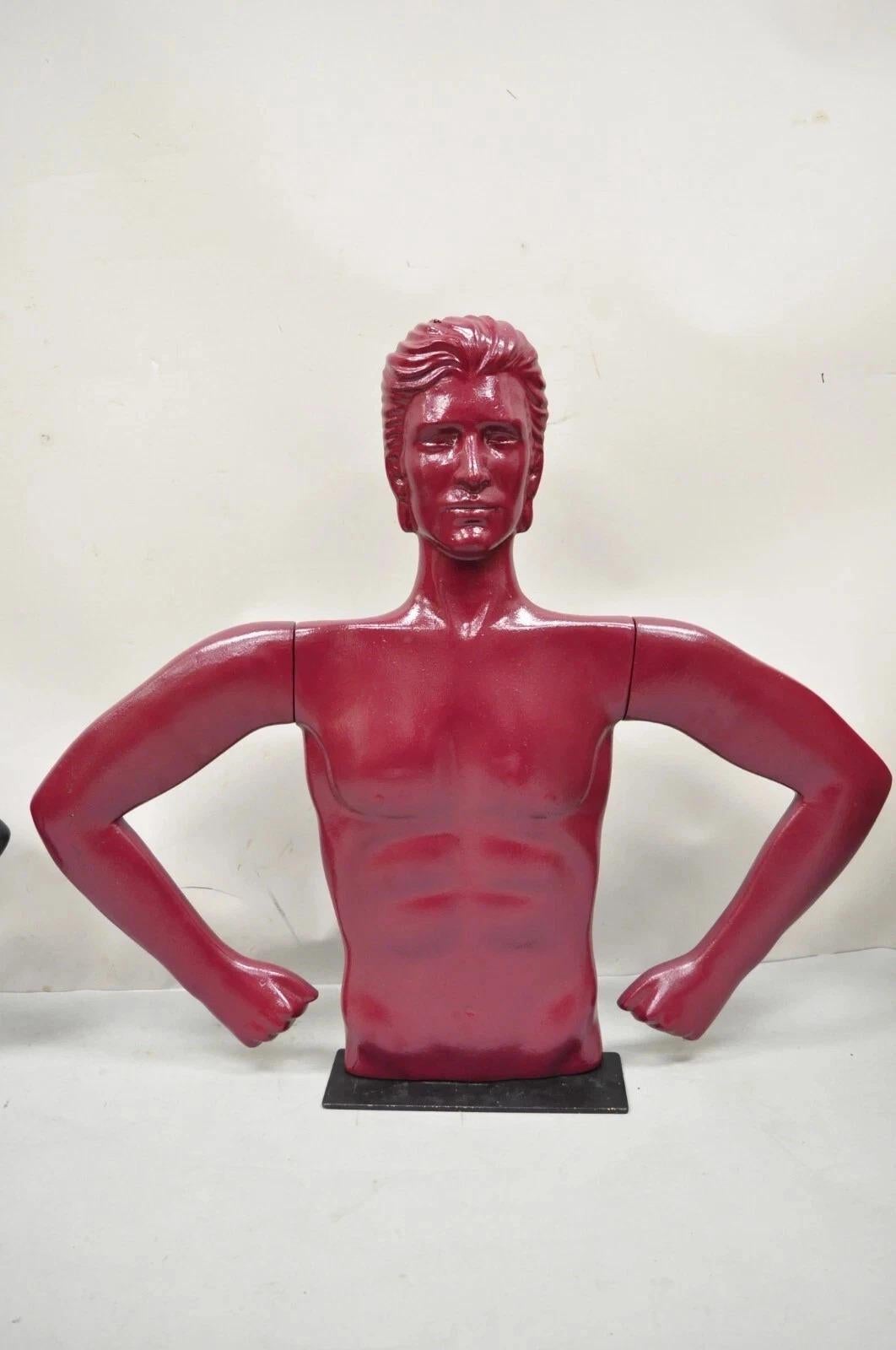 Manichini d'arte in stile Art Deco d'epoca, maschio e femmina, con torso rosso e nero, su stativi in metallo. Circa alla fine del XX secolo. Misure: Donna:  29