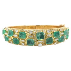 Vintage Art Deco Style Natural Emerald and Diamond Bangle Bracelet